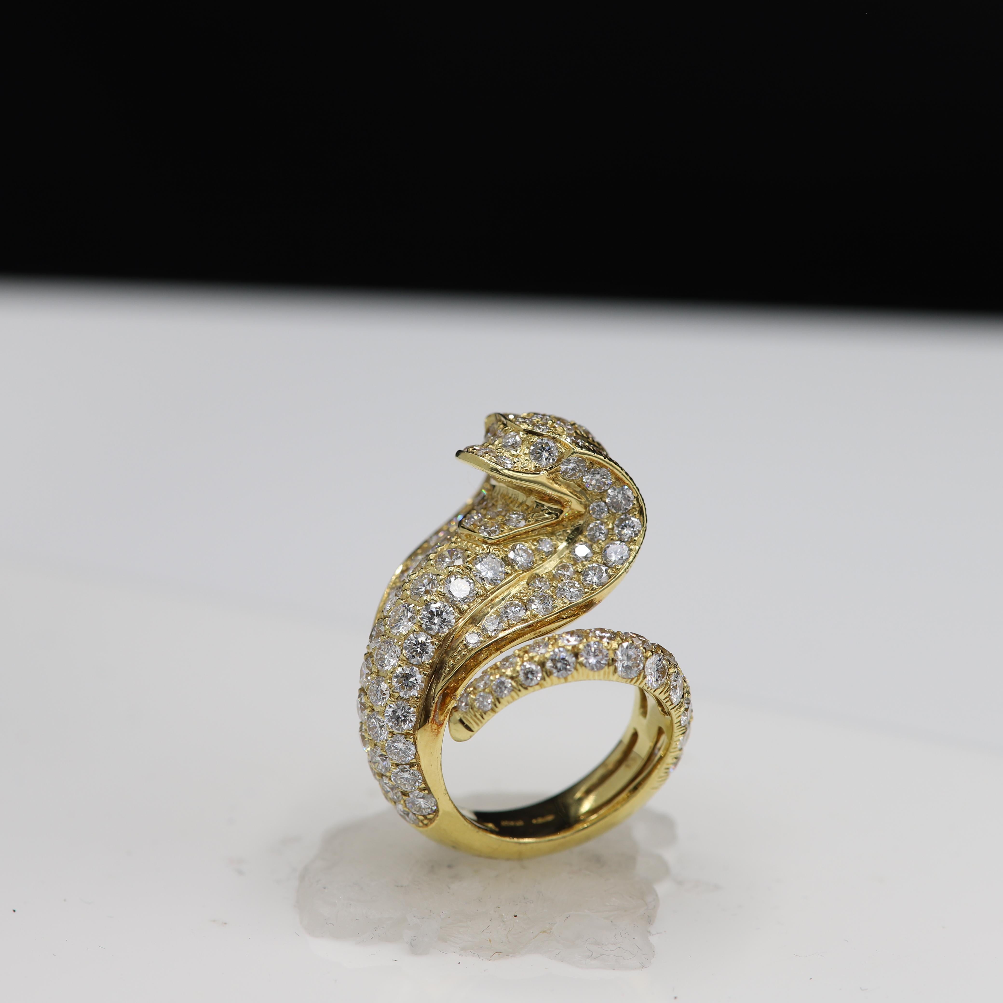 Diamond Snake Ring 18 Karat Yellow Gold Snake For Sale 3