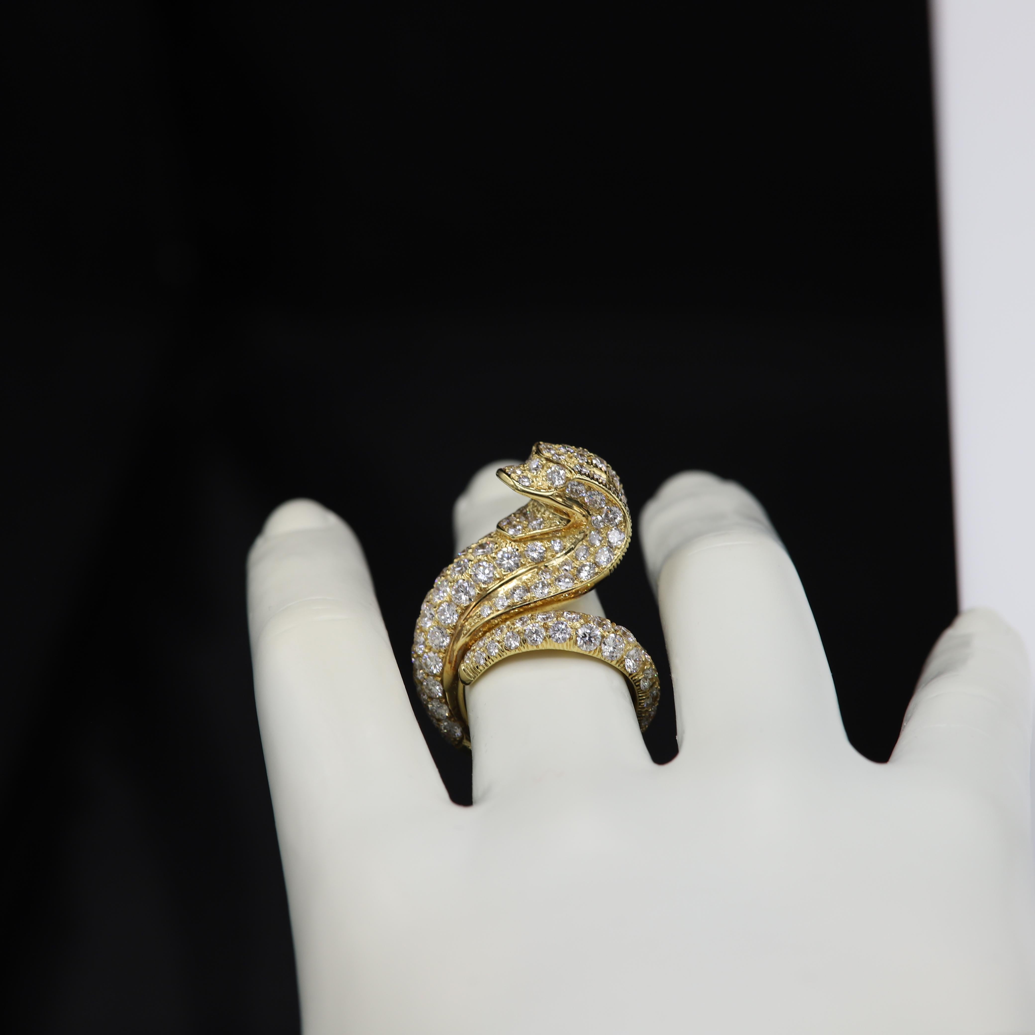 Gold & Diamond Snake Ring
18k yellow gold 24.60 grams
Diamonds 7.92 carat G-VS
finger size 7 (cannot resize)