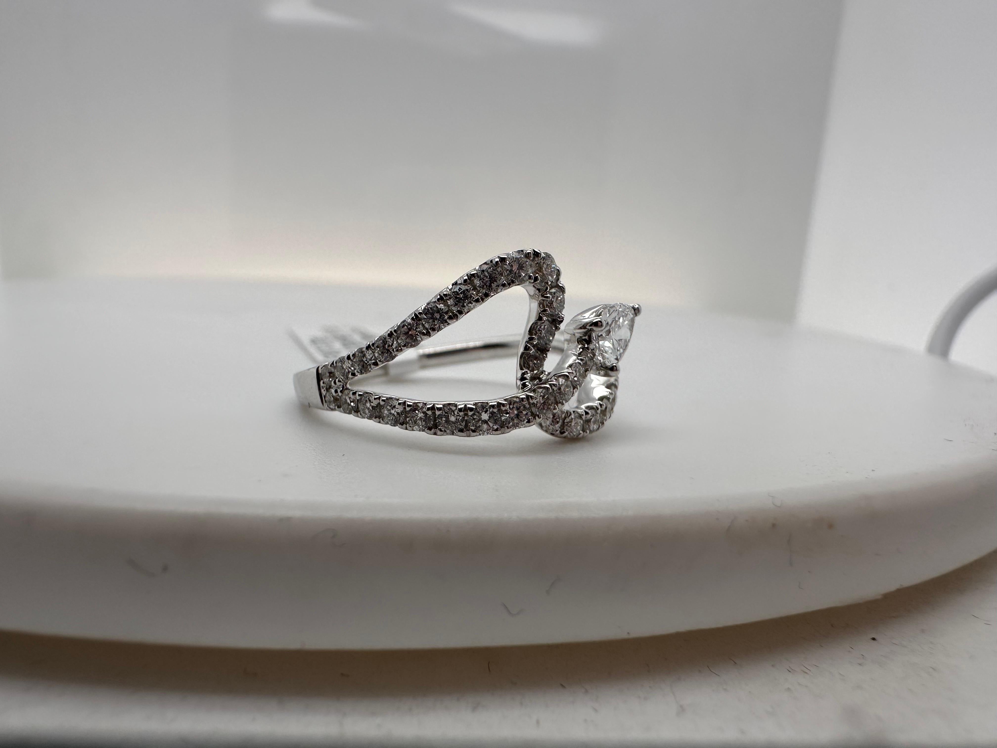 Diamant-Schlangenring 18KT Gold VS Diamanten VS Diamanten F Farbe im Angebot 1