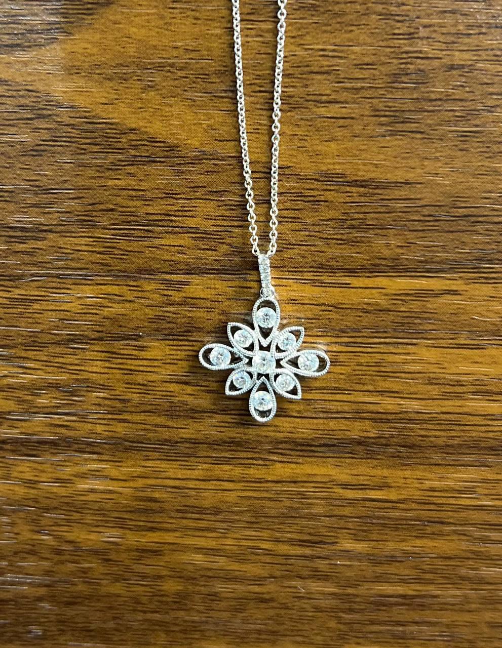 Diamond Snowflake Floral Flower Symbol Motif White Gold Pendant Chain Necklace For Sale 1