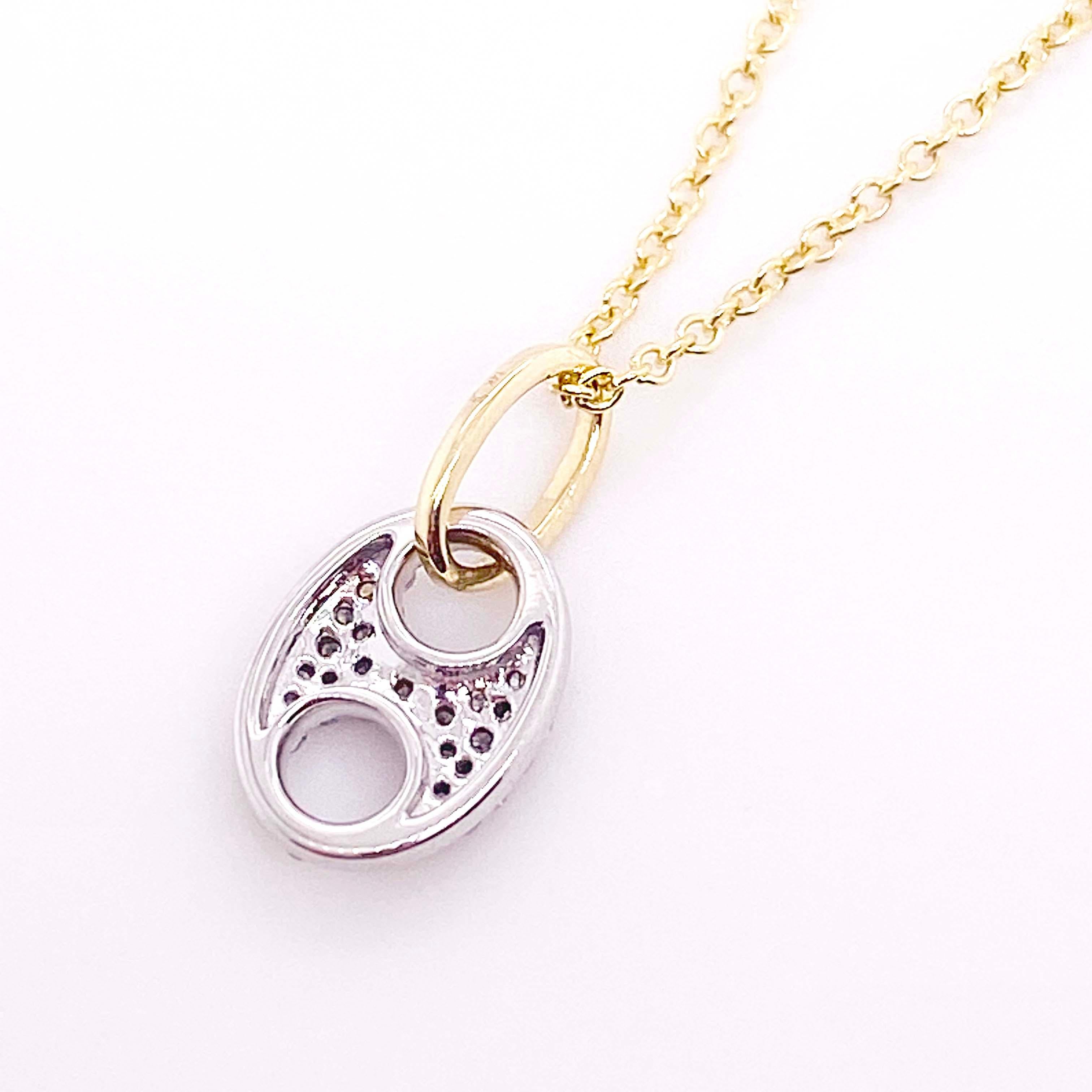 Taille ronde Pendentif à maillons d'ancre en diamants pavés, or 14 carats bicolore, chaîne câble de 18 pouces en vente