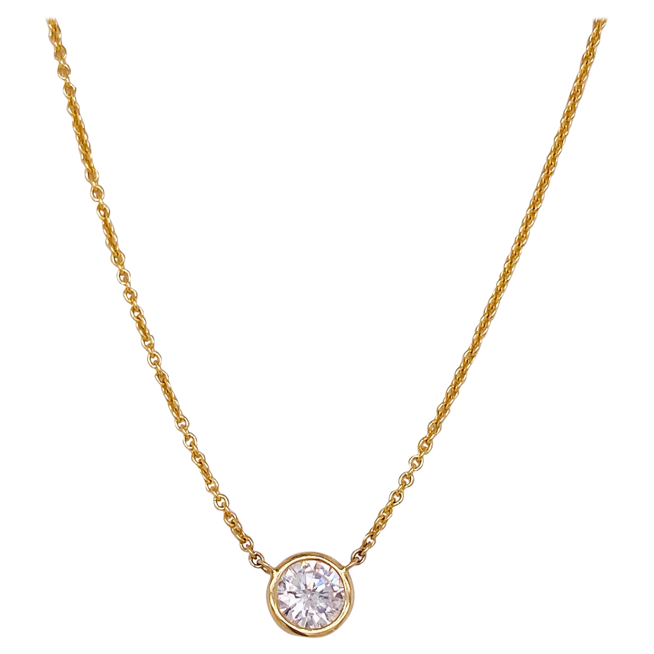 Diamant Solitär 1/2 Karat Halskette .50 Karat in 14K Gelbgold Stapelbar  LV im Angebot