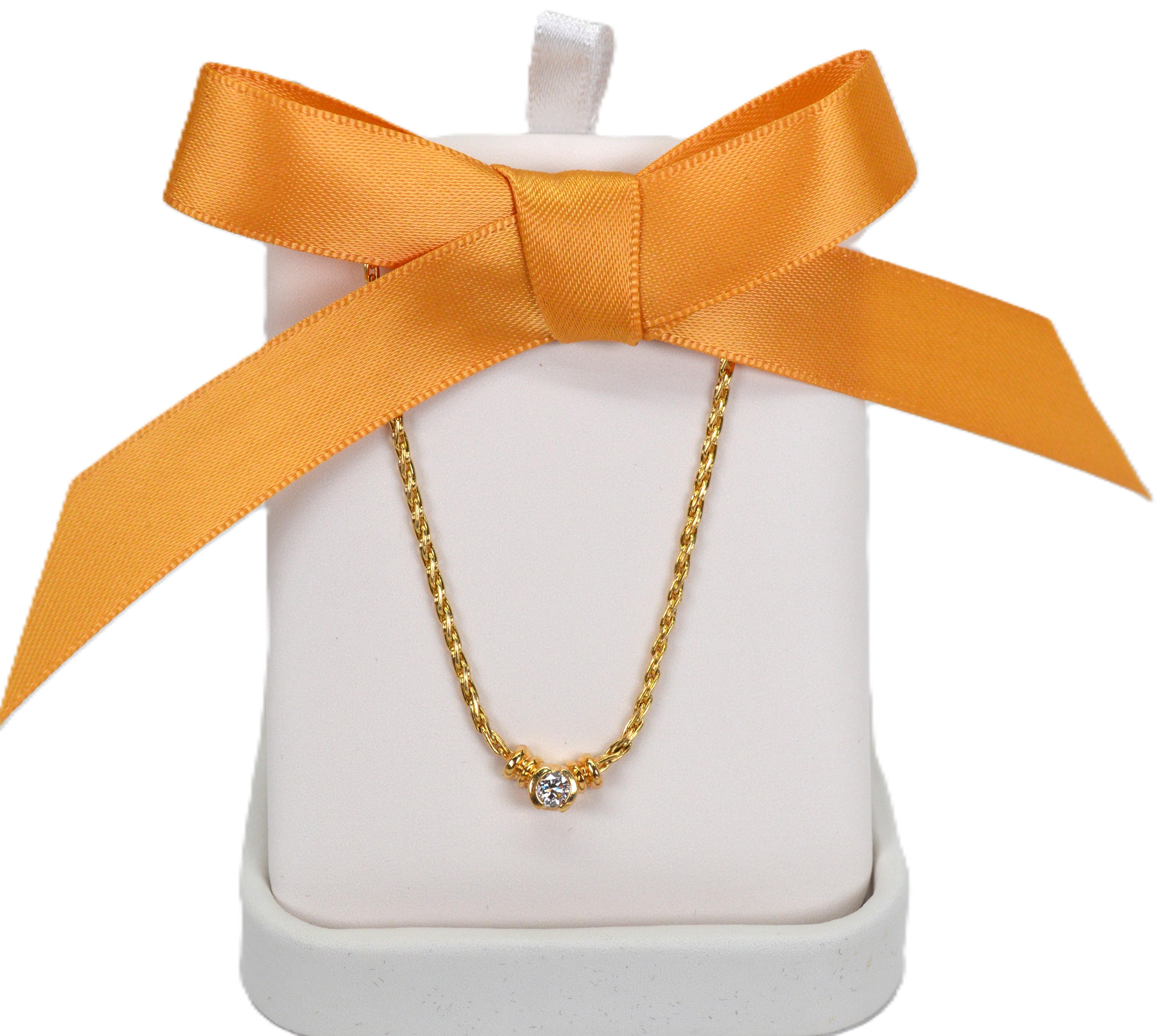 Collier ras du cou solitaire en or jaune 14 carats avec diamants en vente 8