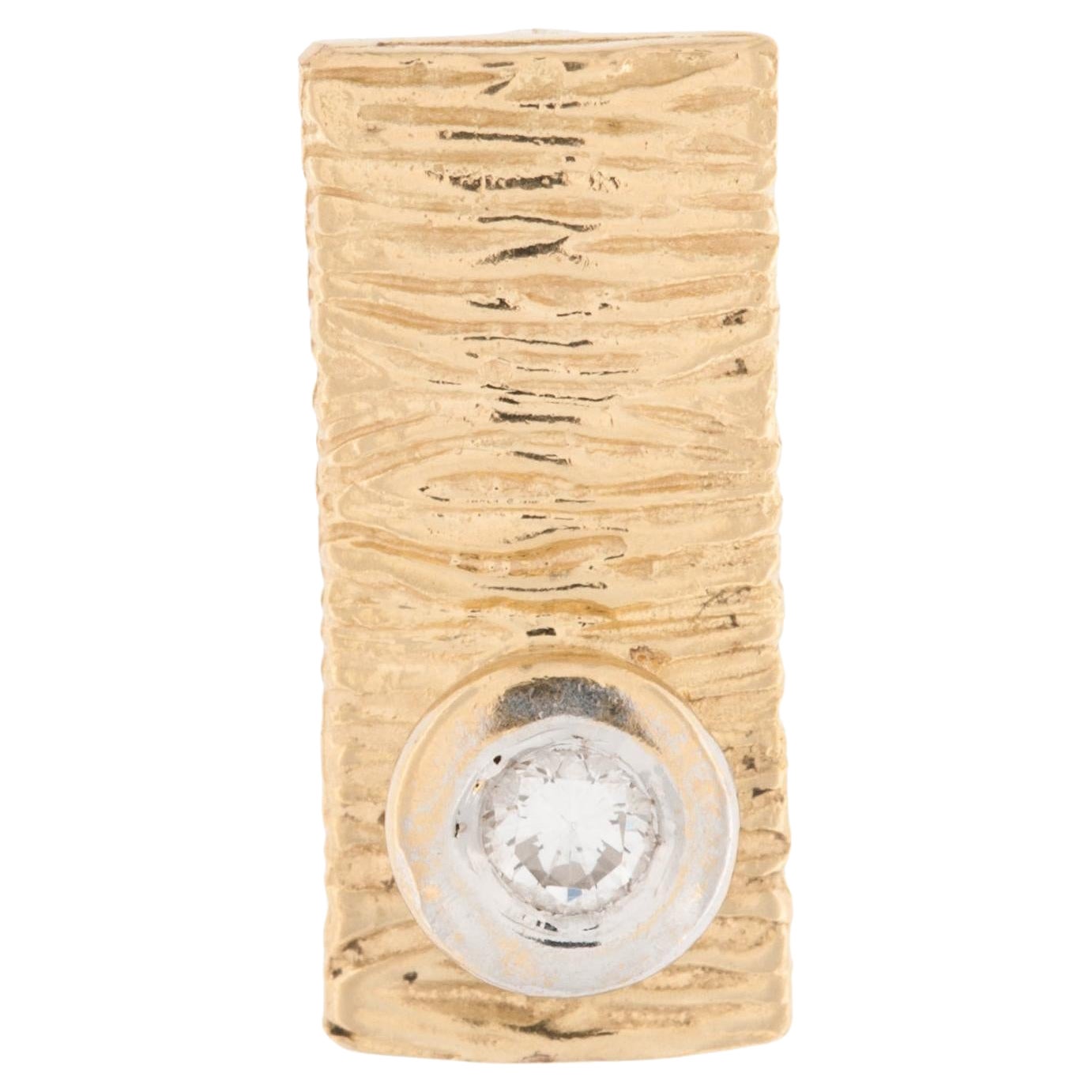 Anhänger aus 18 Karat Gelbgold mit Diamant Solitär im Angebot