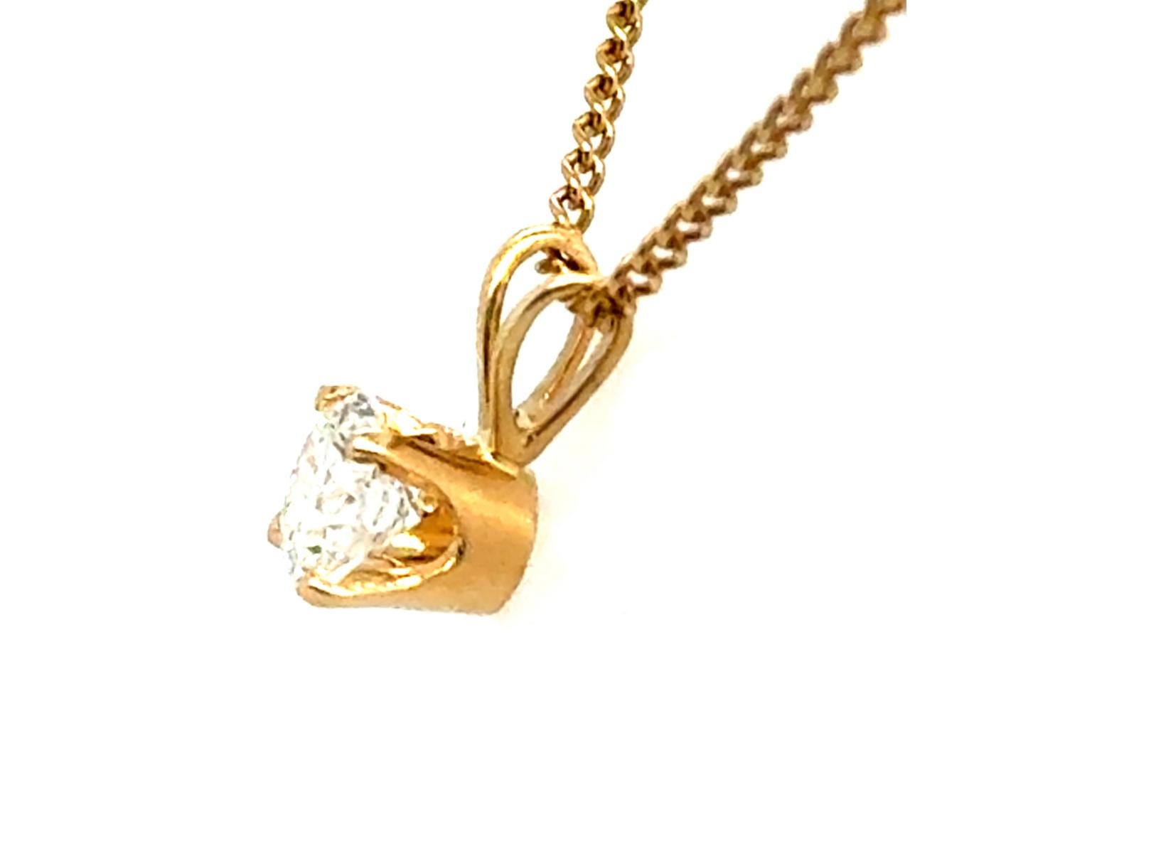 Taille ronde Pendentif diamant solitaire Brilliante .36ct Mined Round Brilliant 14K Yellow Gold en vente
