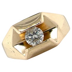 Vintage Diamond Solitaire Gents 14 Karat Yellow Gold Contemporary Ring Men's Jewelry