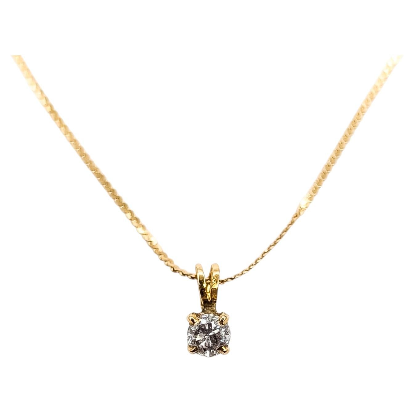 Collier pendentif solitaire en diamant, en or jaune 14 carats