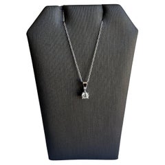 Collier pendentif solitaire en or blanc 14 carats avec diamants naturels de 0,25 carat