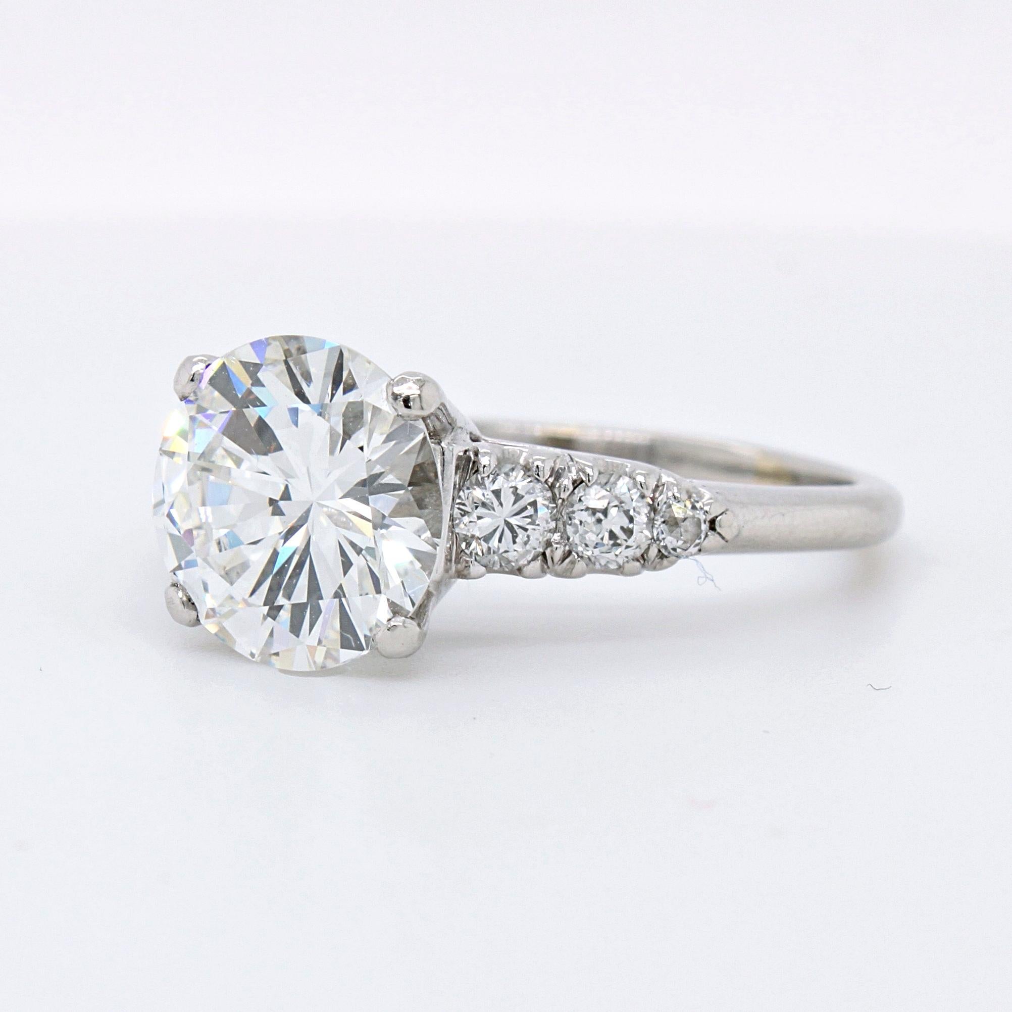 Diamond Solitaire Ring, 2.72 Carat, G-VS2, GIA In Excellent Condition For Sale In Idar-Oberstein, DE