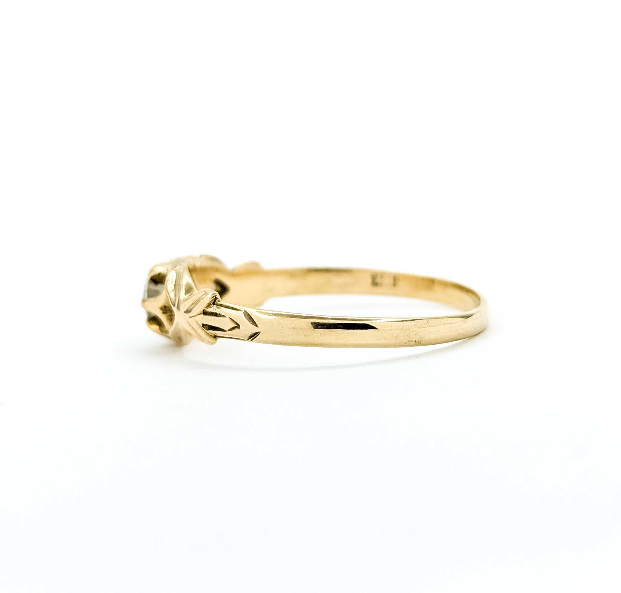 Anello con solitario di diamanti in oro giallo 14k in vendita 3