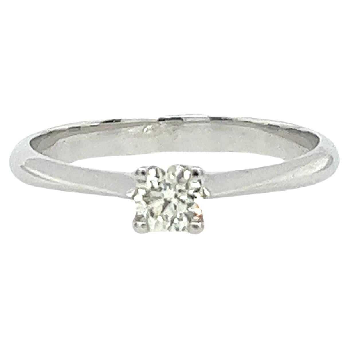 Diamond Solitaire Ring Set With 0.16ct I/SI1 Round Diamond in 18ct White Gold For Sale