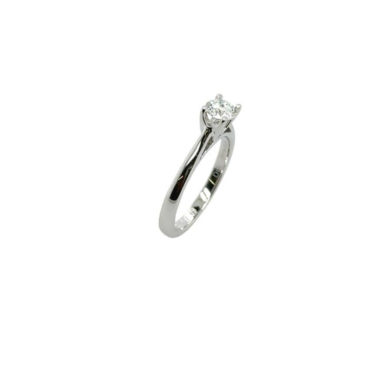 Round Cut Diamond Solitaire Ring Set with 0.39ct Natural Round Diamond in 18ct White Gold For Sale