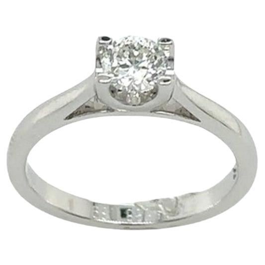 Diamond Solitaire Ring Set with 0.39ct Natural Round Diamond in 18ct White Gold For Sale