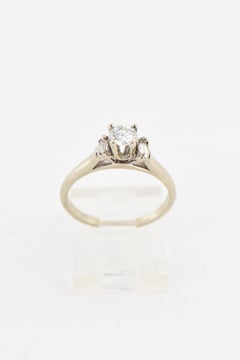 Diamond Solitaire White Gold Engagement Ring