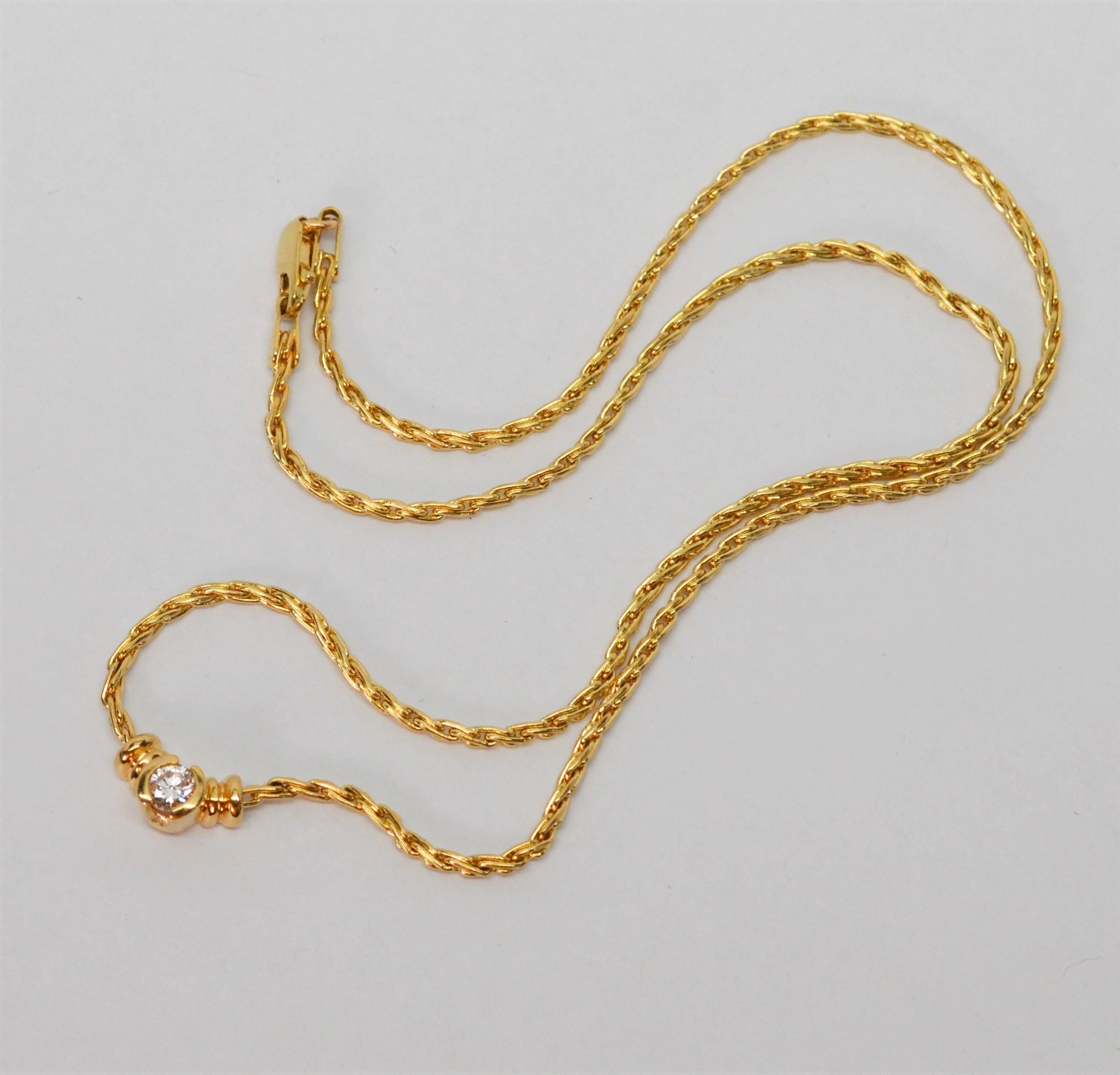 Taille ronde Chaîne collier blé solitaire en or jaune avec diamants en vente