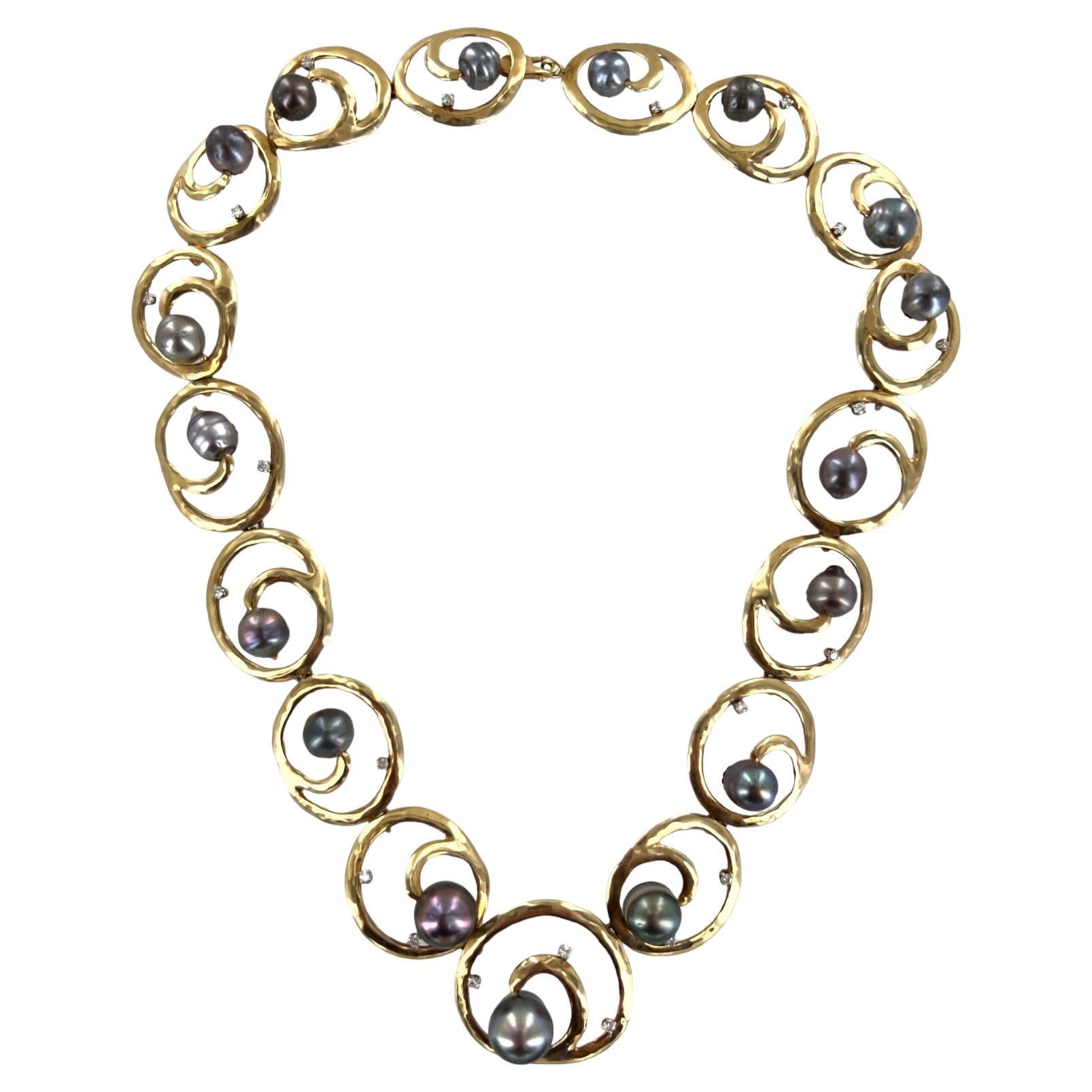 Diamond South Sea Pearl 14 Karat Gold Open Circle Swirl Link Estate Necklace For Sale