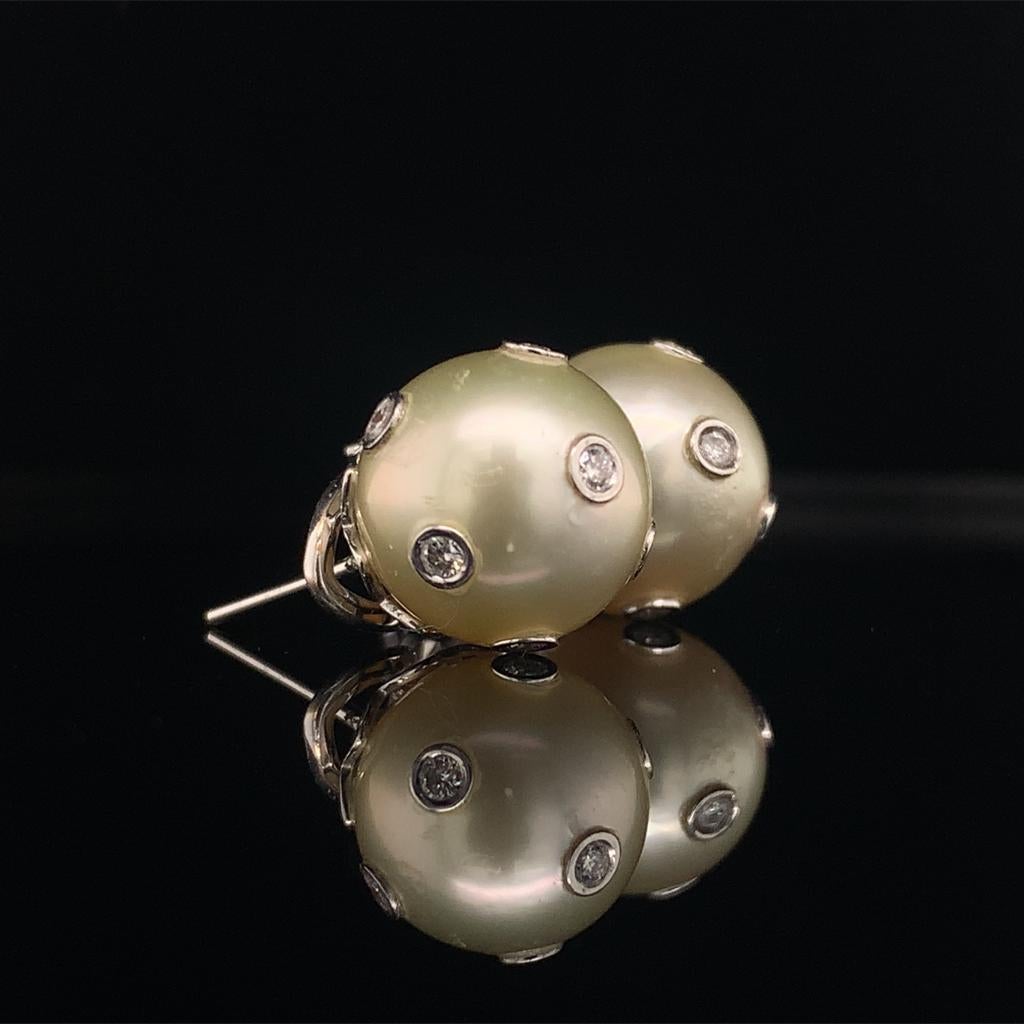 Round Cut Diamond South Sea Pearl Earring 14 Karat Certified For Sale
