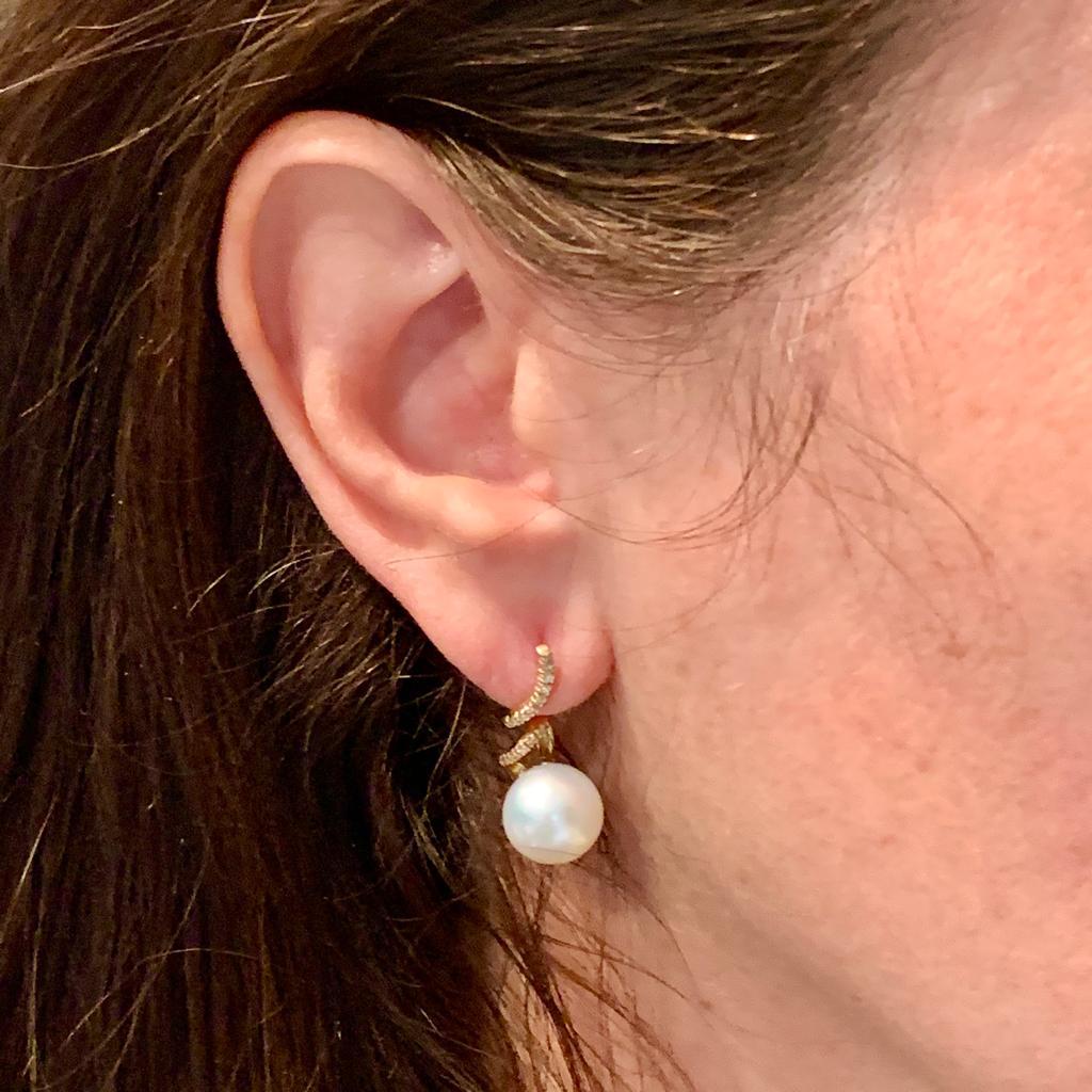 Orecchini di diamanti con perle dei mari del sud di alta qualità in oro 14k 11 mm certificati $2,950 910809

Questo è un gioiello unico, personalizzato e affascinante!

Niente dice 