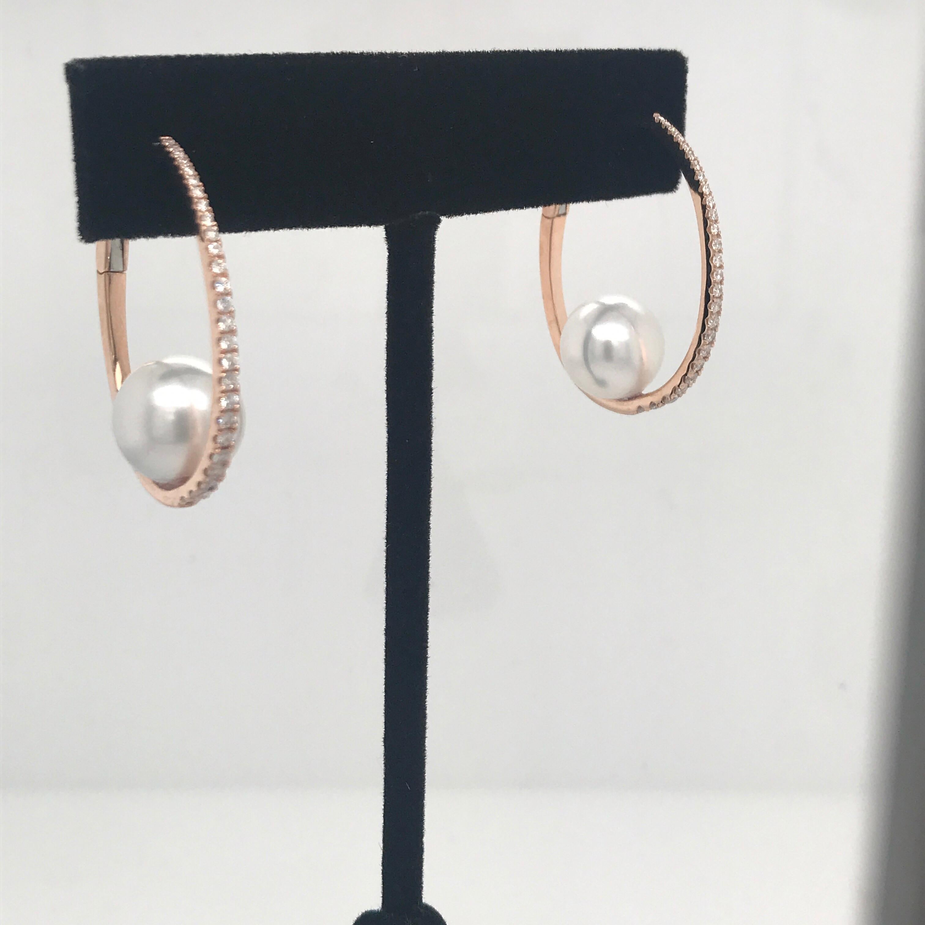 Contemporary Diamond South Sea Pearl Hoop Earrings 0.55 Carat 18 Karat Rose Gold For Sale