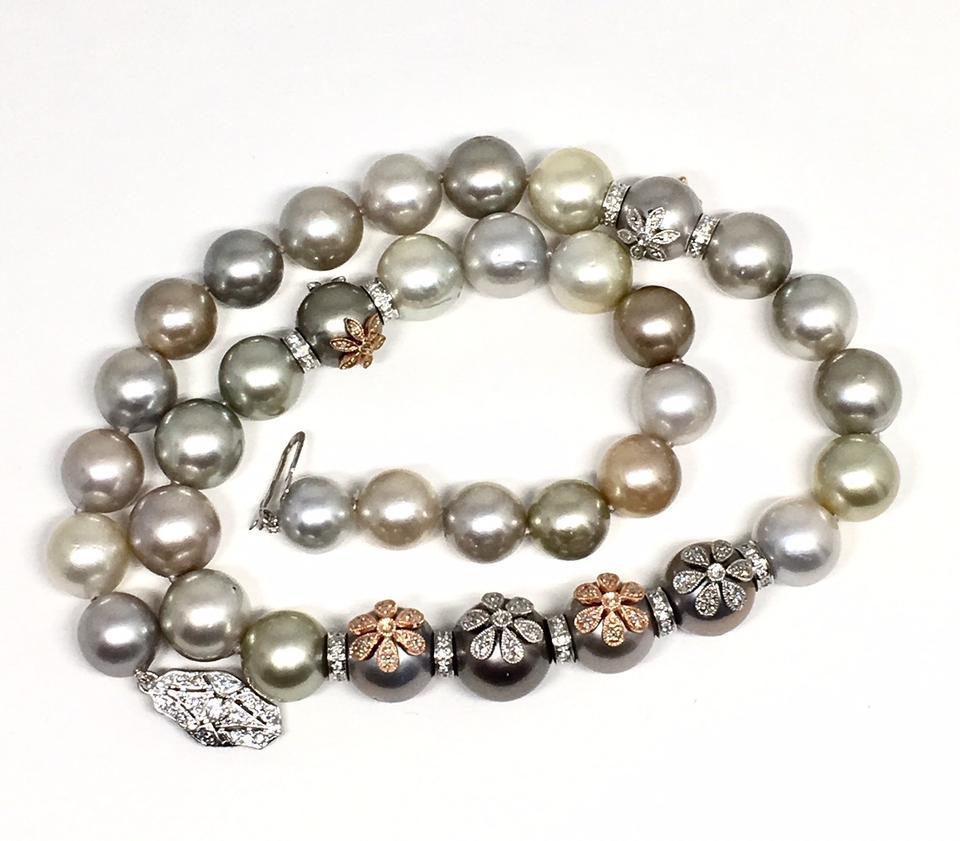 Collier de perles des mers du Sud en diamants de 12,8 mm certifiés Pour femmes en vente