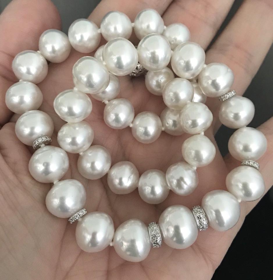 Round Cut Diamond South Sea Pearl Necklace 14k Gold Certified For Sale