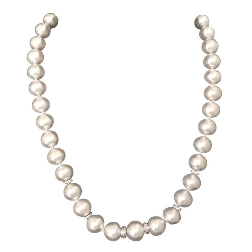 Collier de perles des mers du Sud en or 14 carats et diamants de 13 mm certifiés