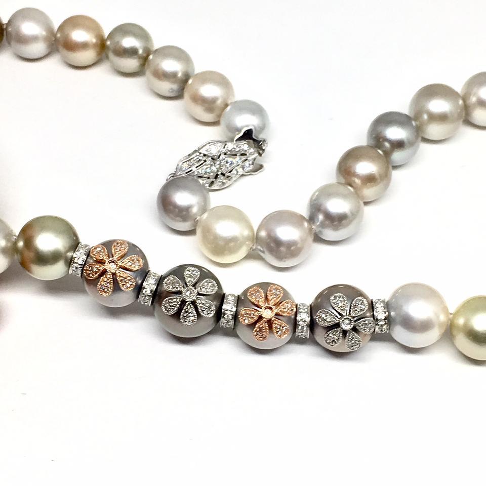 Diamond South Sea Pearl Necklace Certified For Sale 1