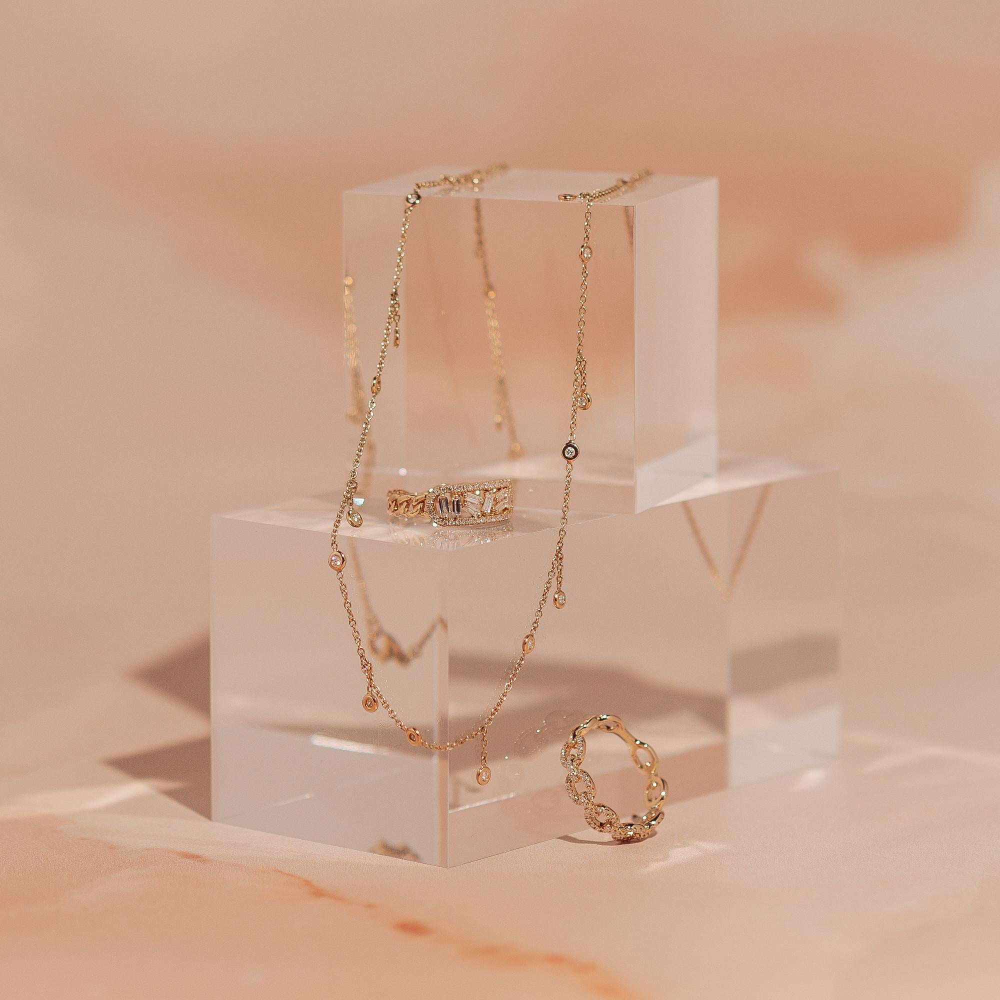 Artisan Collier d'espacement à diamants en vente