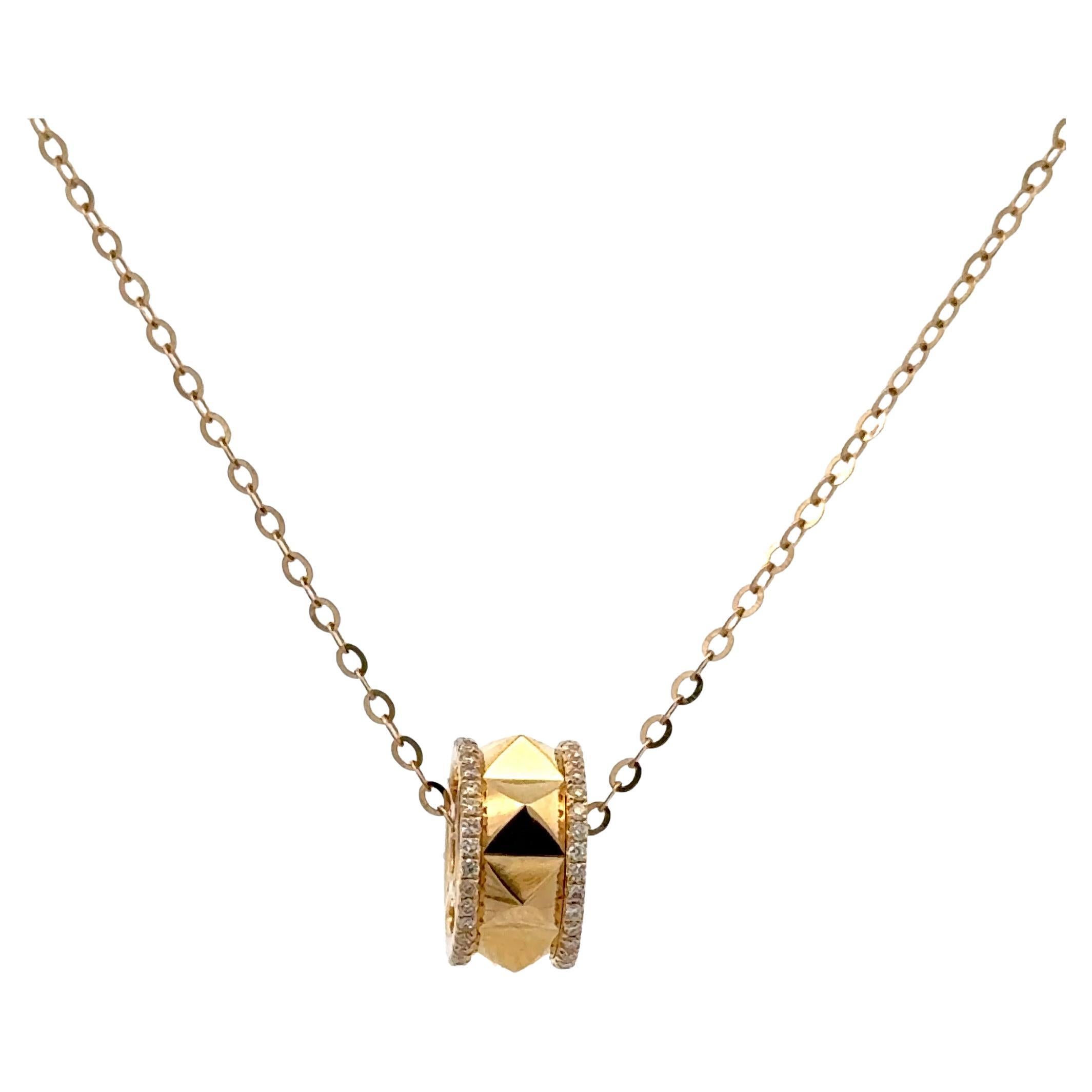 Diamond Spiked Wheelbarrow Pendant Necklace 0.16 Carats 18 Karat Yellow Gold