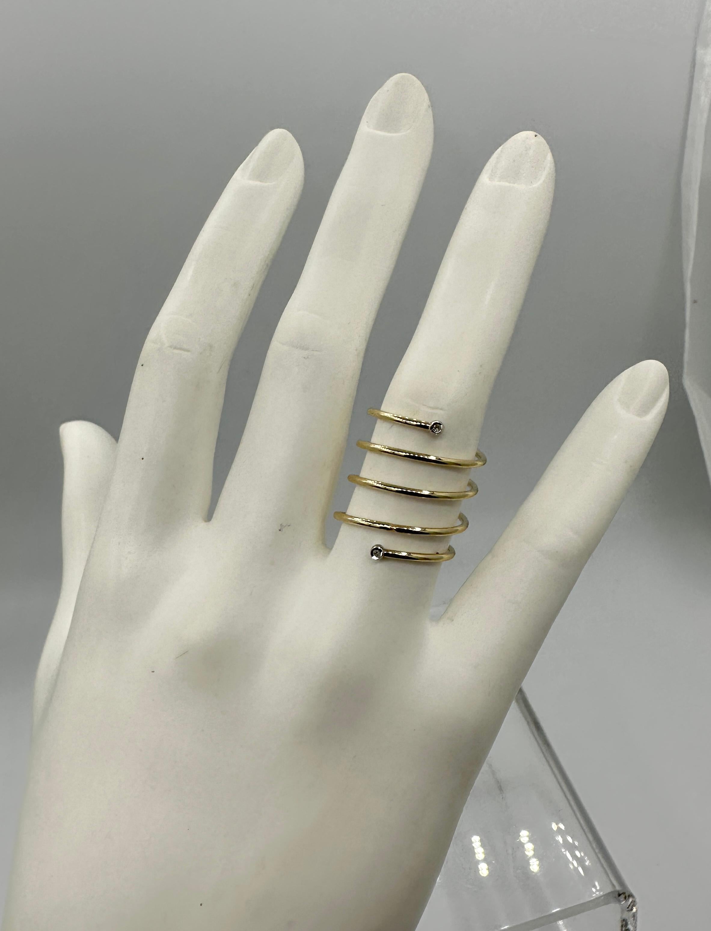 Diamond Spiral Ring Snake Coil Wrap Ring White And Yellow Gold Size 7 In Excellent Condition For Sale In New York, NY