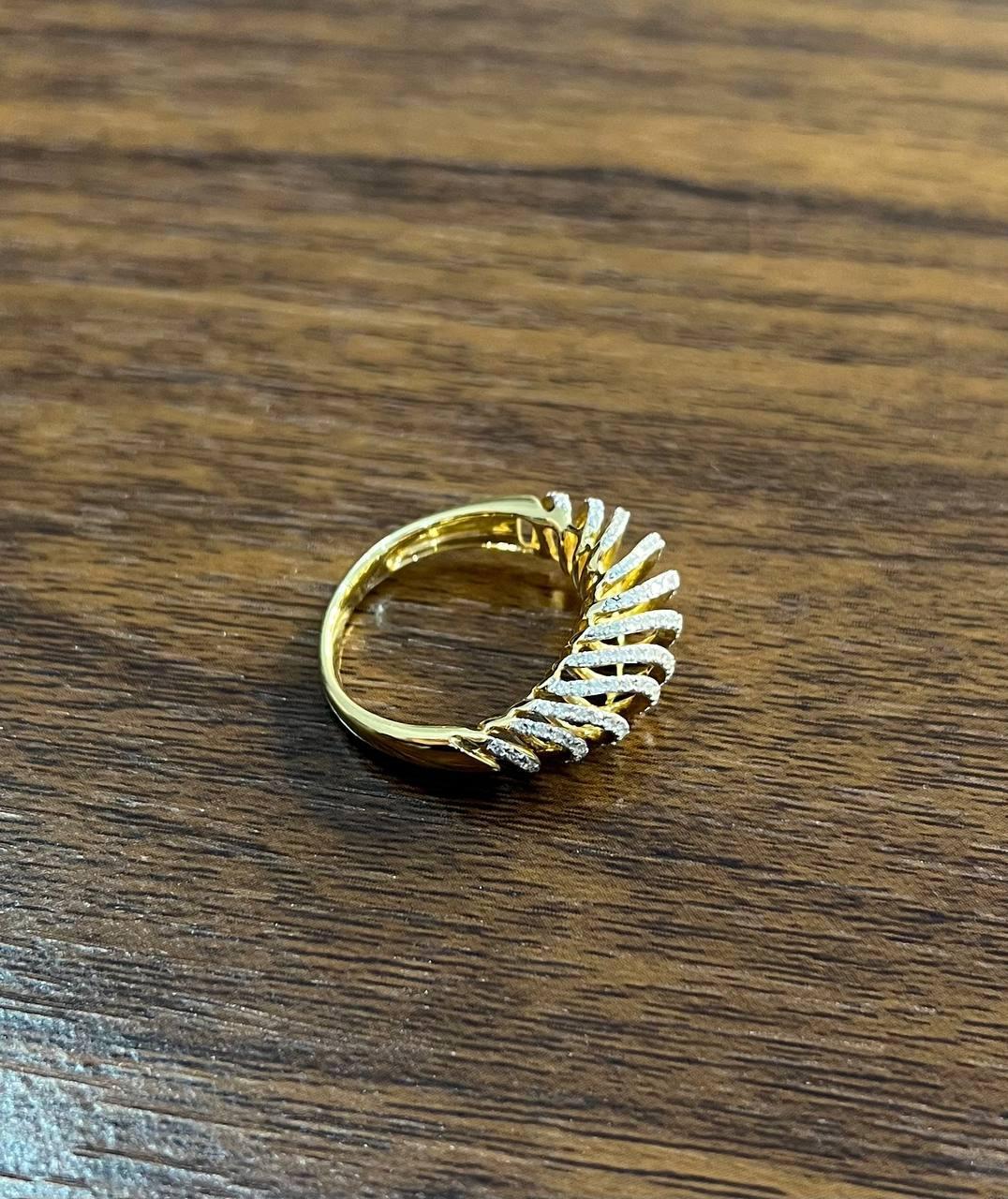 Diamond Spiral Waves Sculptural 14K Yellow Gold Statement Cocktail Ring For Sale 1