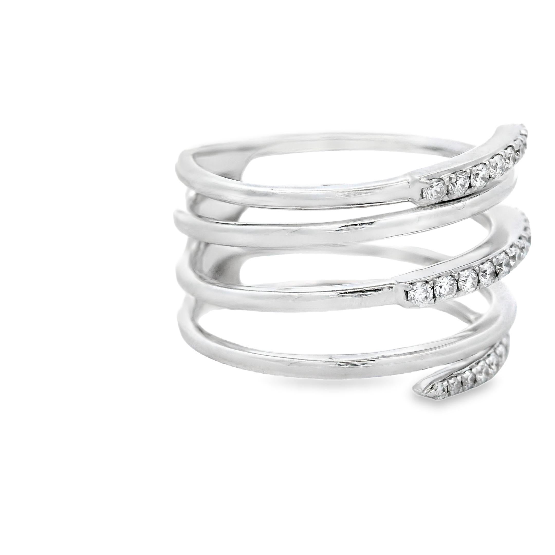 Anillo Envolvente Espiral de Diamantes en Oro Blanco de 14K 0,25ct Talla 7 en venta 2