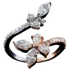 Diamond Split Petal Ring in 18 Karat Gold