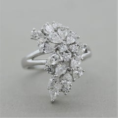 Diamond Spray Gold Cluster Ring