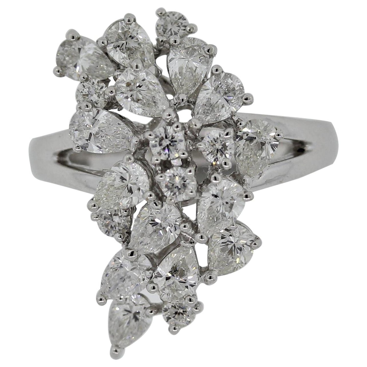 Diamond Spray Gold Cluster Ring For Sale at 1stDibs