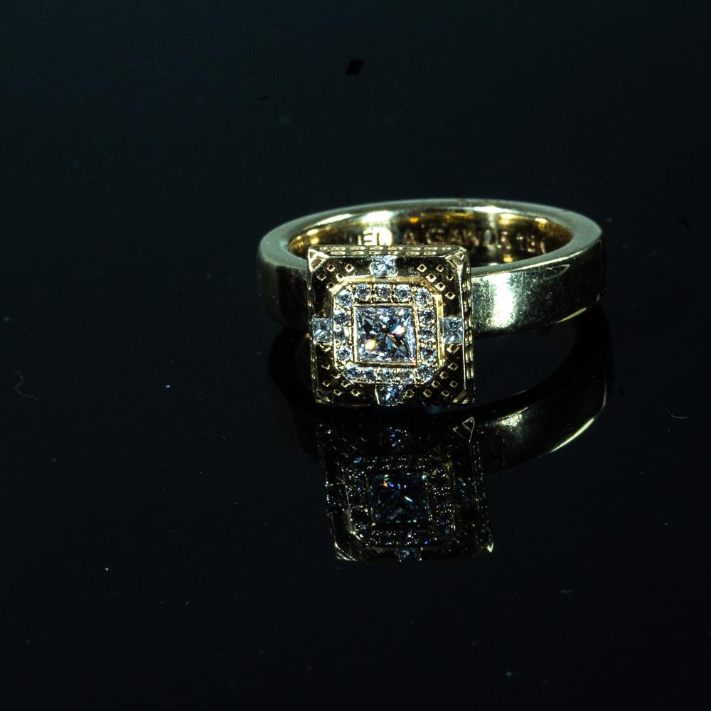 Contemporary 18 Karat Yellow Gold. Diamond Square , Statement, Modern ring For Sale