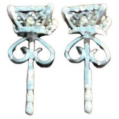 Pendientes de oro blanco de 14 quilates en forma de racimo de diamantes con aureola y pavé