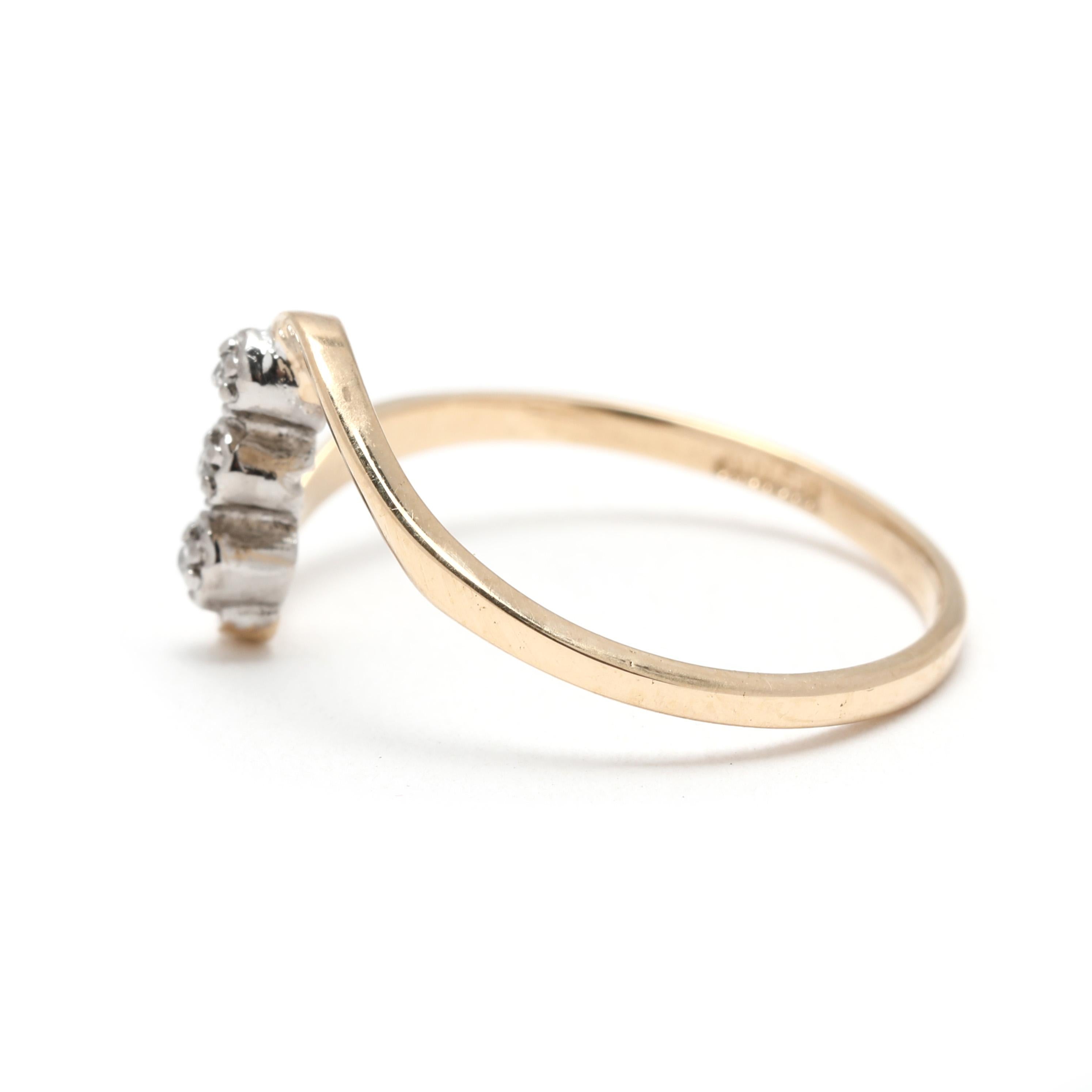 Bague « Squiggle » en or jaune et blanc 10 carats, taille de bague 6,25 Bon état - En vente à McLeansville, NC
