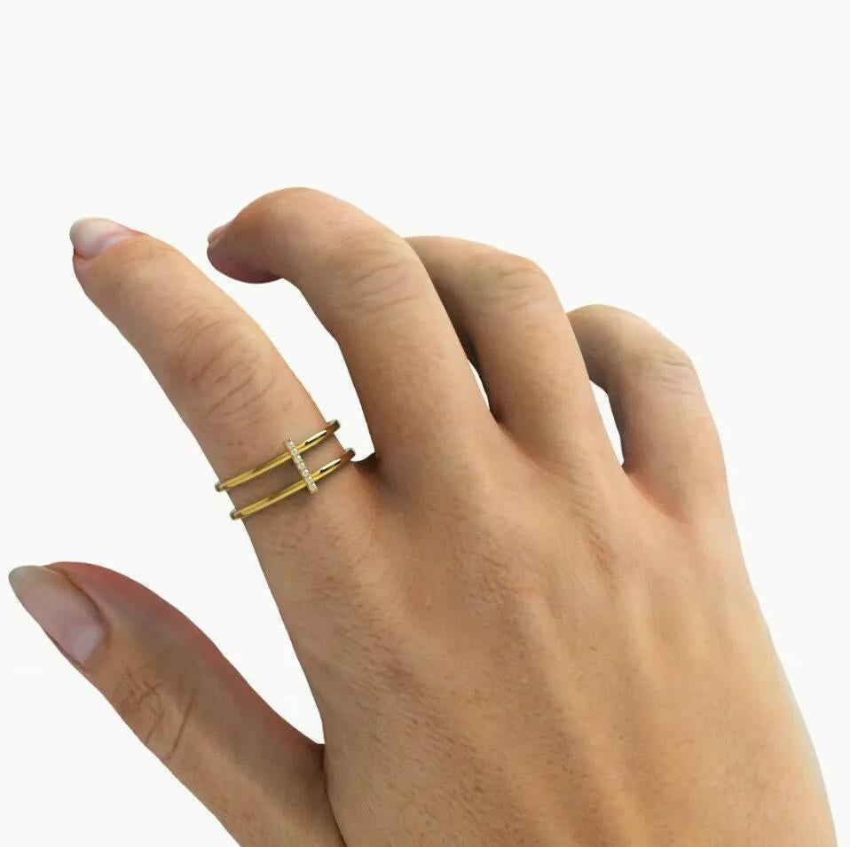 Taille ronde Bague à barrette empilant des diamants en or jaune massif 14K en vente