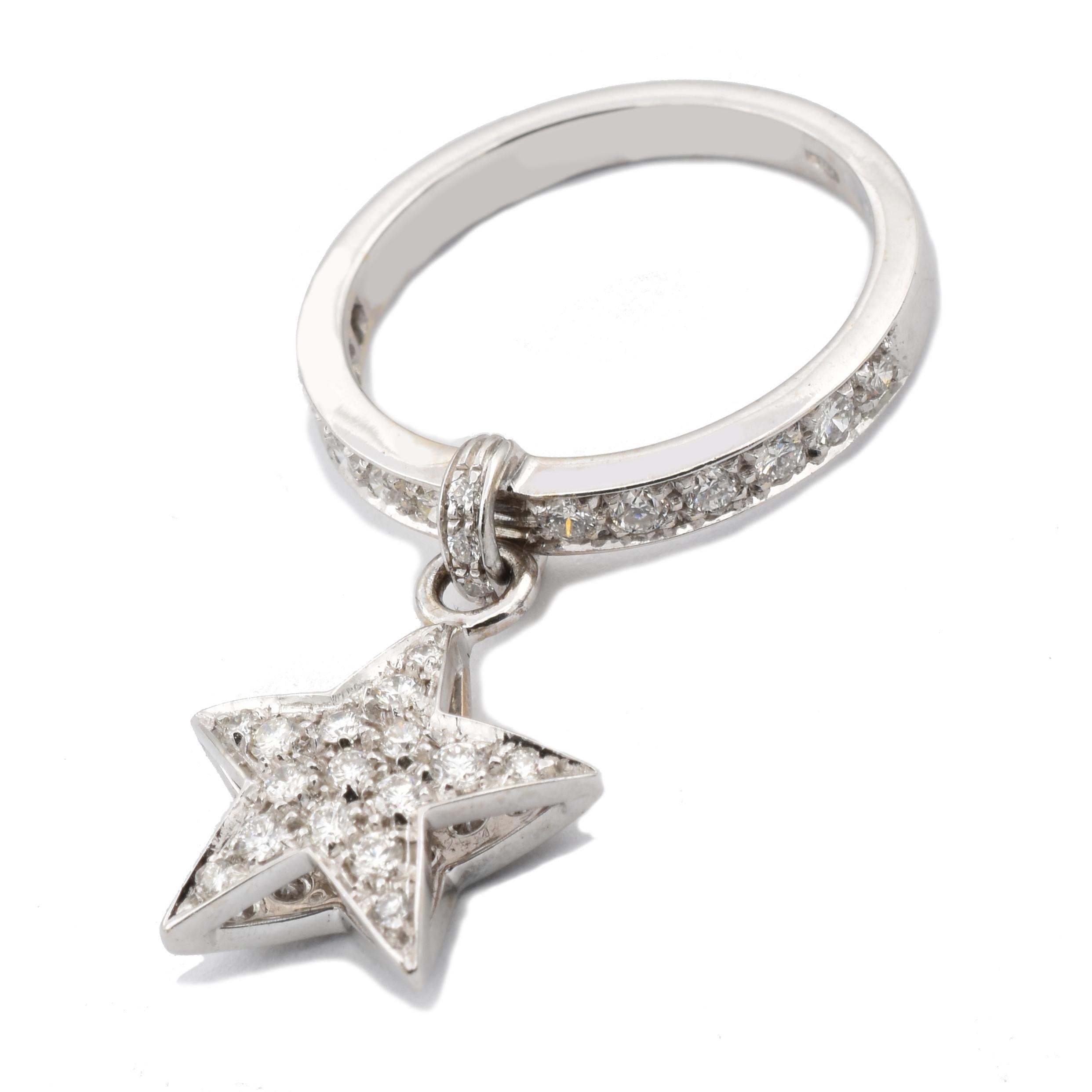 Contemporary Diamond Star Charm Ring White Gold Made in Italy