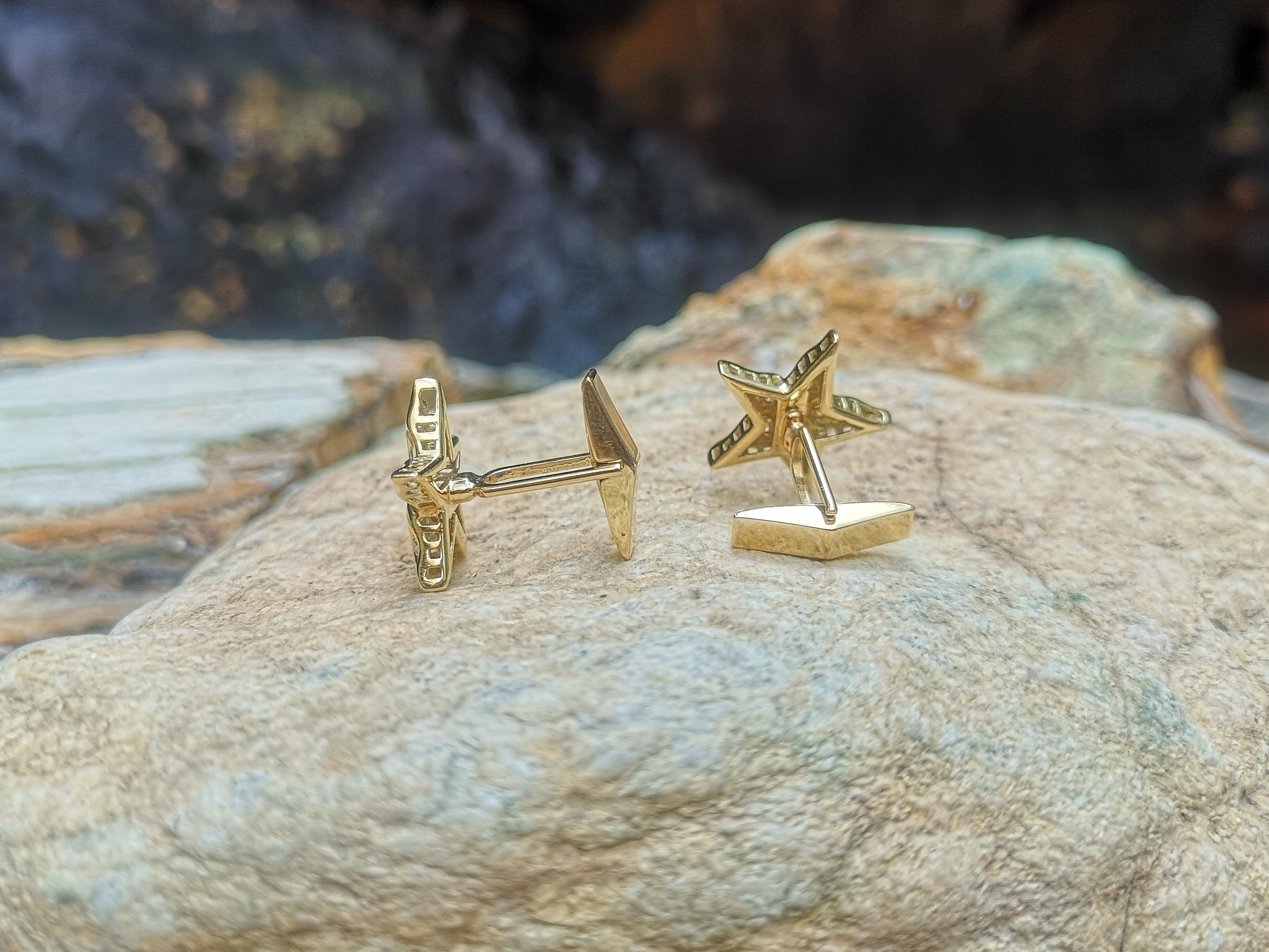 Round Cut Diamond Star Cufflinks Set in 18 Karat Gold Settings For Sale