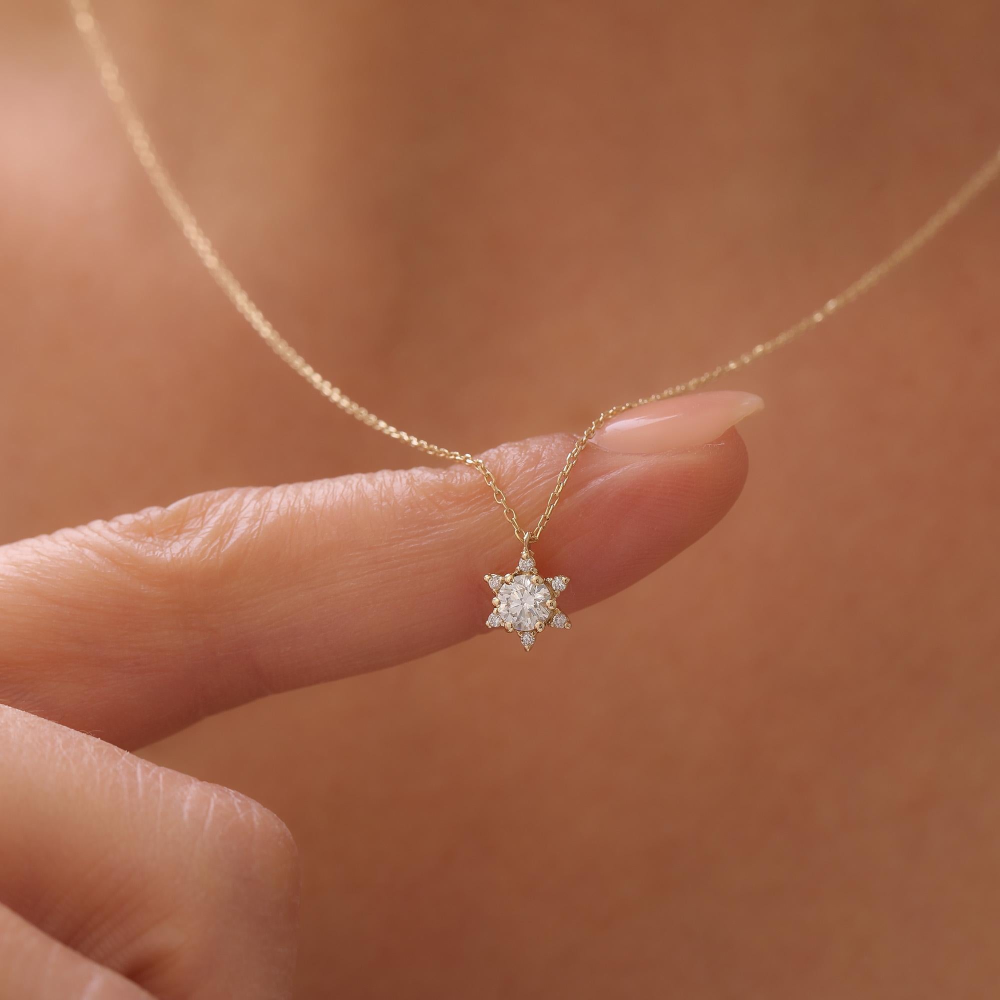 Diamant Stern zierliche Halskette

Dieser Artikel wird auf Bestellung gefertigt, teilen Sie uns Ihre gewünschte Goldfarbe und Kettenlänge mit 

Einzelheiten zum Produkt :

- • Auf Bestellung gefertigt

- • Gold Kt: 14kt

- • Verfügbare Goldfarben: