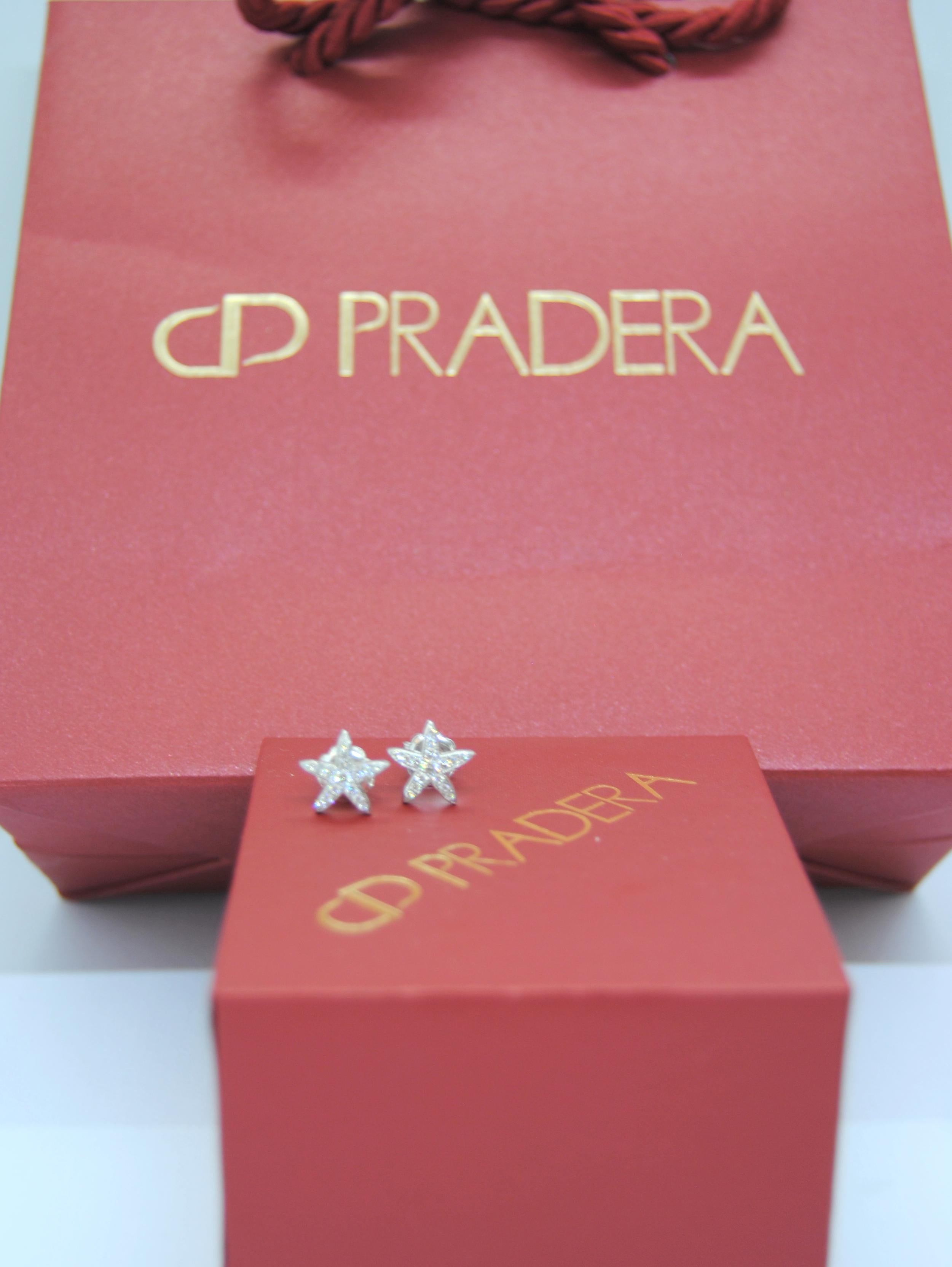 Women's Diamond Star Earrings in 18 Karat White Gold For Sale