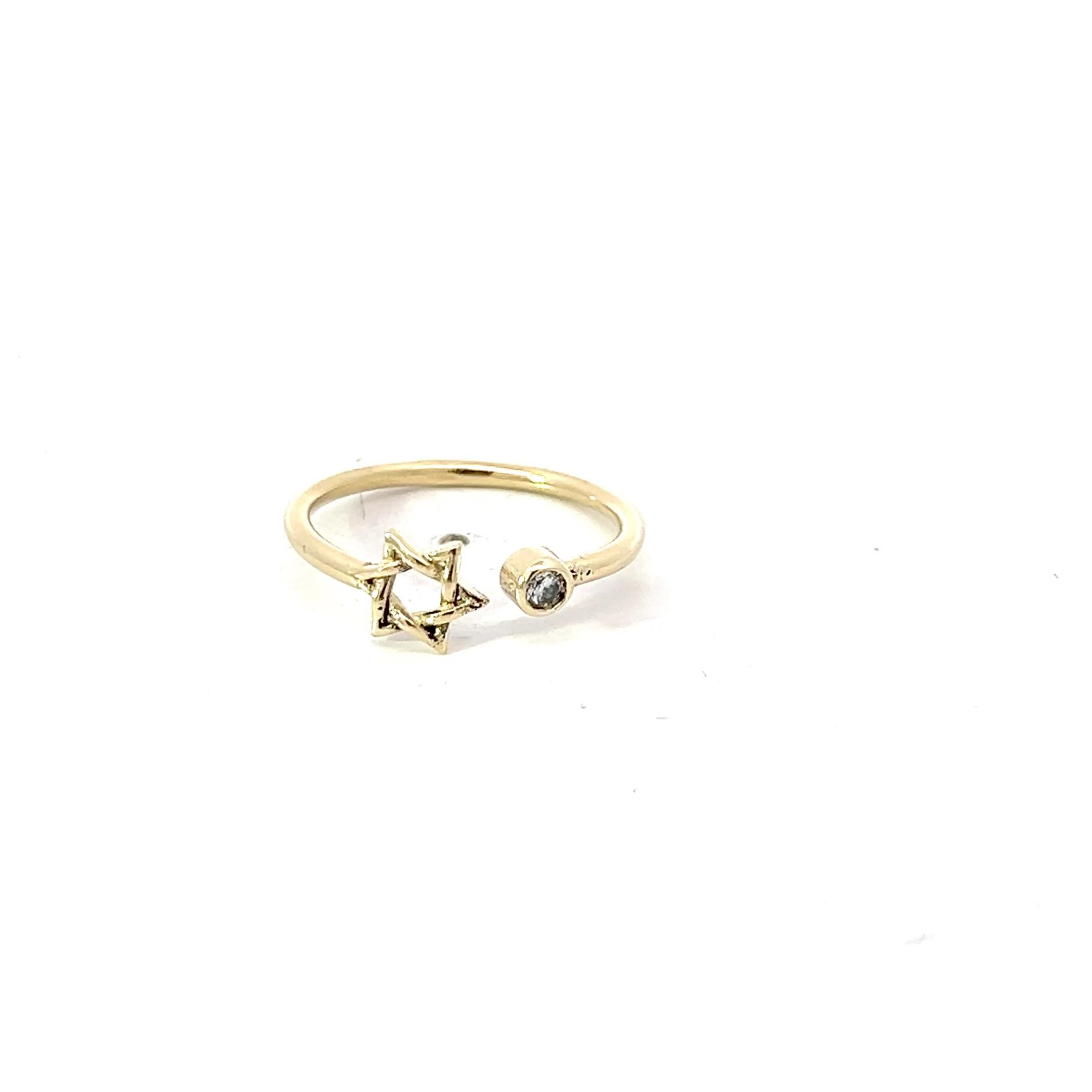 Diamond Star of David 9 Karat Yellow Gold Bespoke British Made Faith Ring For Sale 4