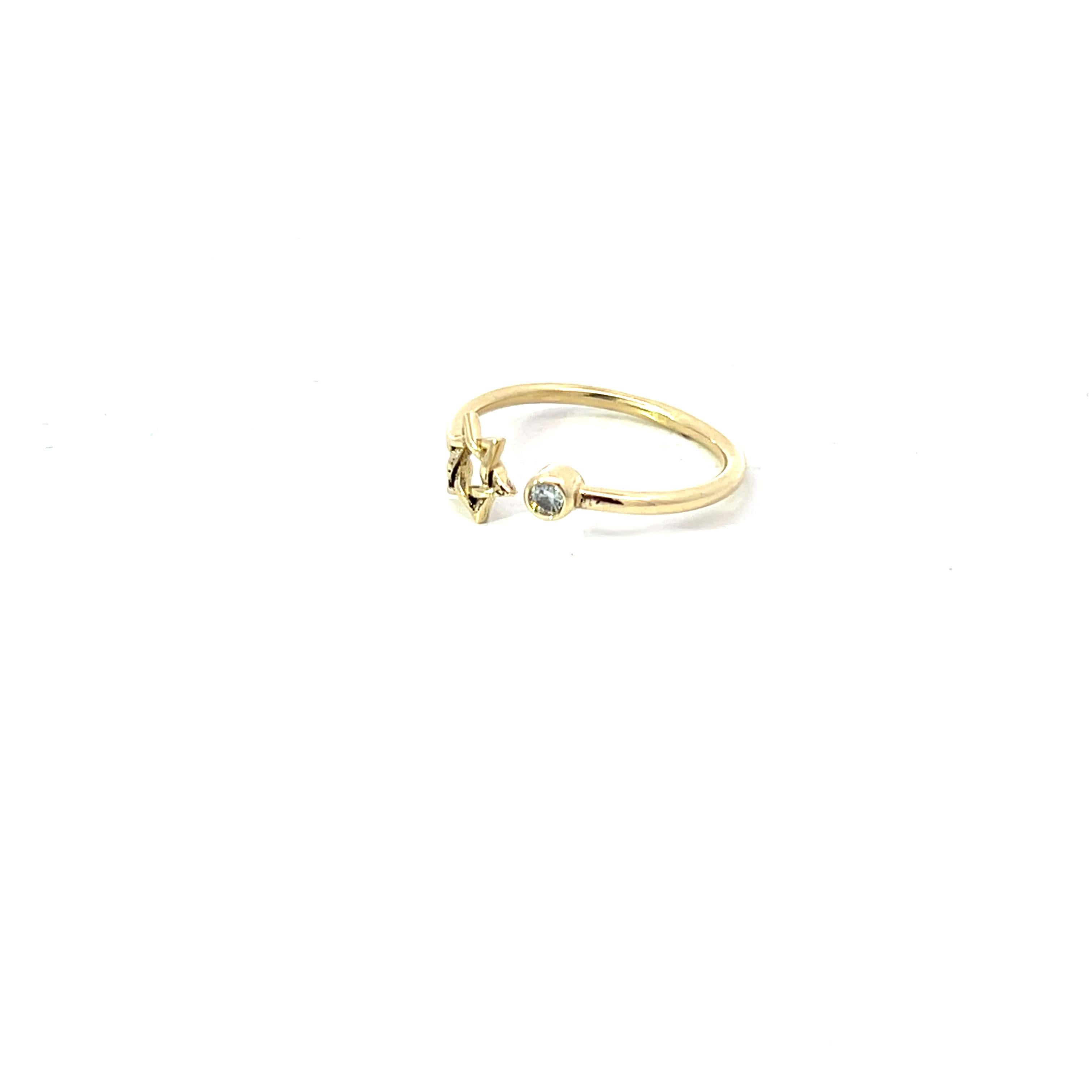Diamond Star of David 9 Karat Yellow Gold Bespoke British Made Faith Ring For Sale 9