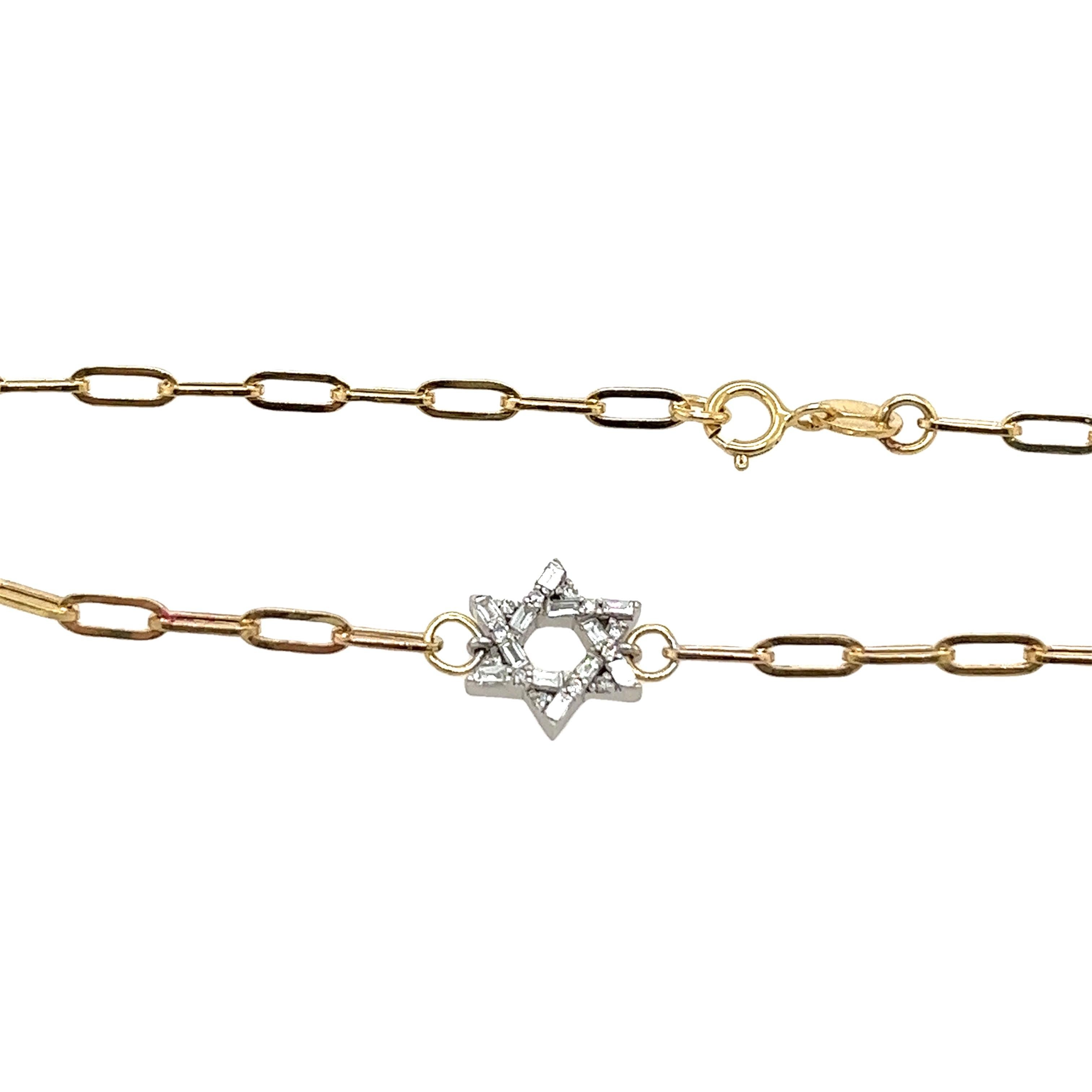 Pulsera Estrella de David de Diamantes de Oro Amarillo y Blanco de 9 ct Corte redondo en venta