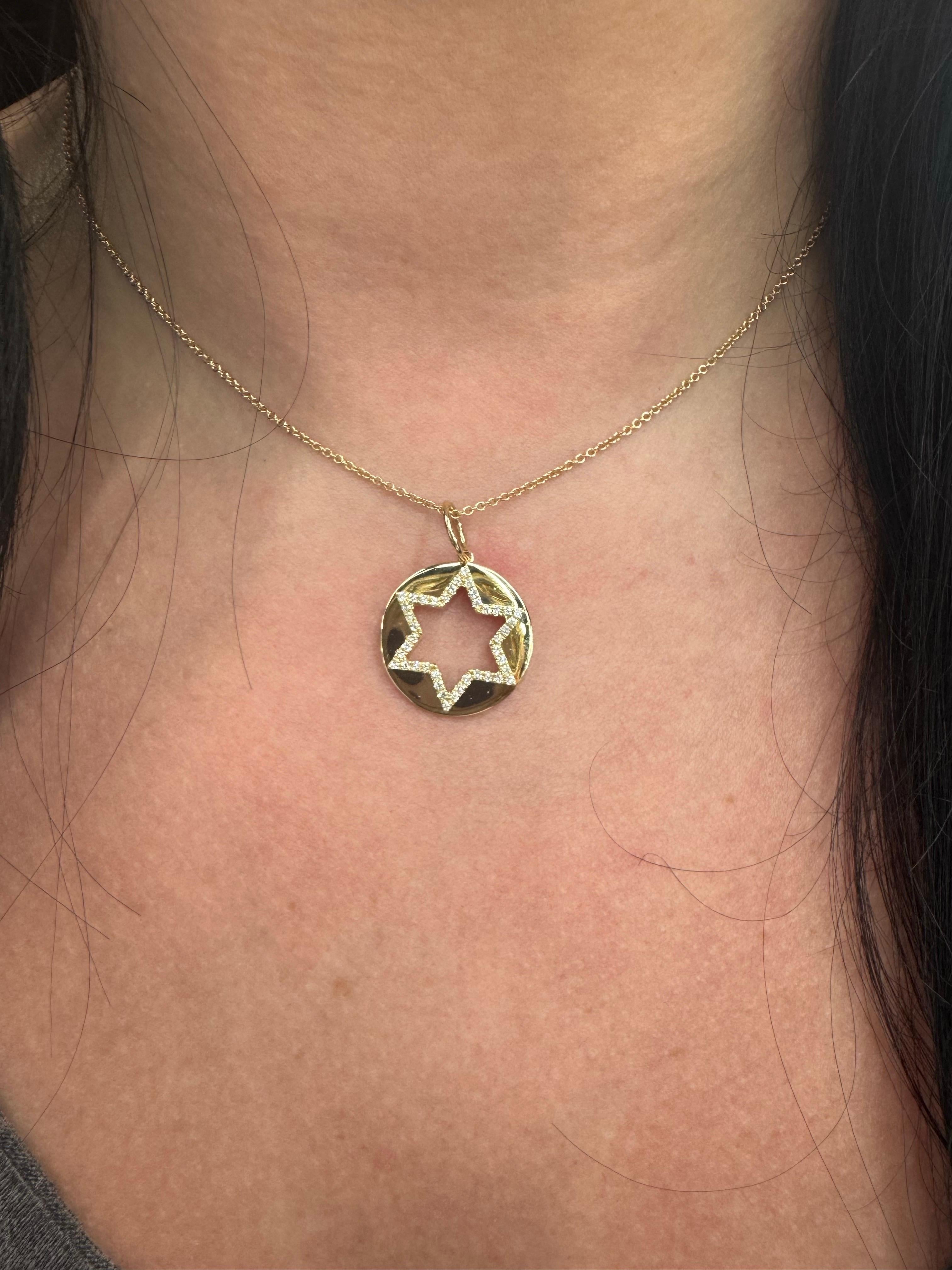 Pendentif breloque étoile de David découpée en or jaune 14 carats avec diamants 0,30 carat en vente 14
