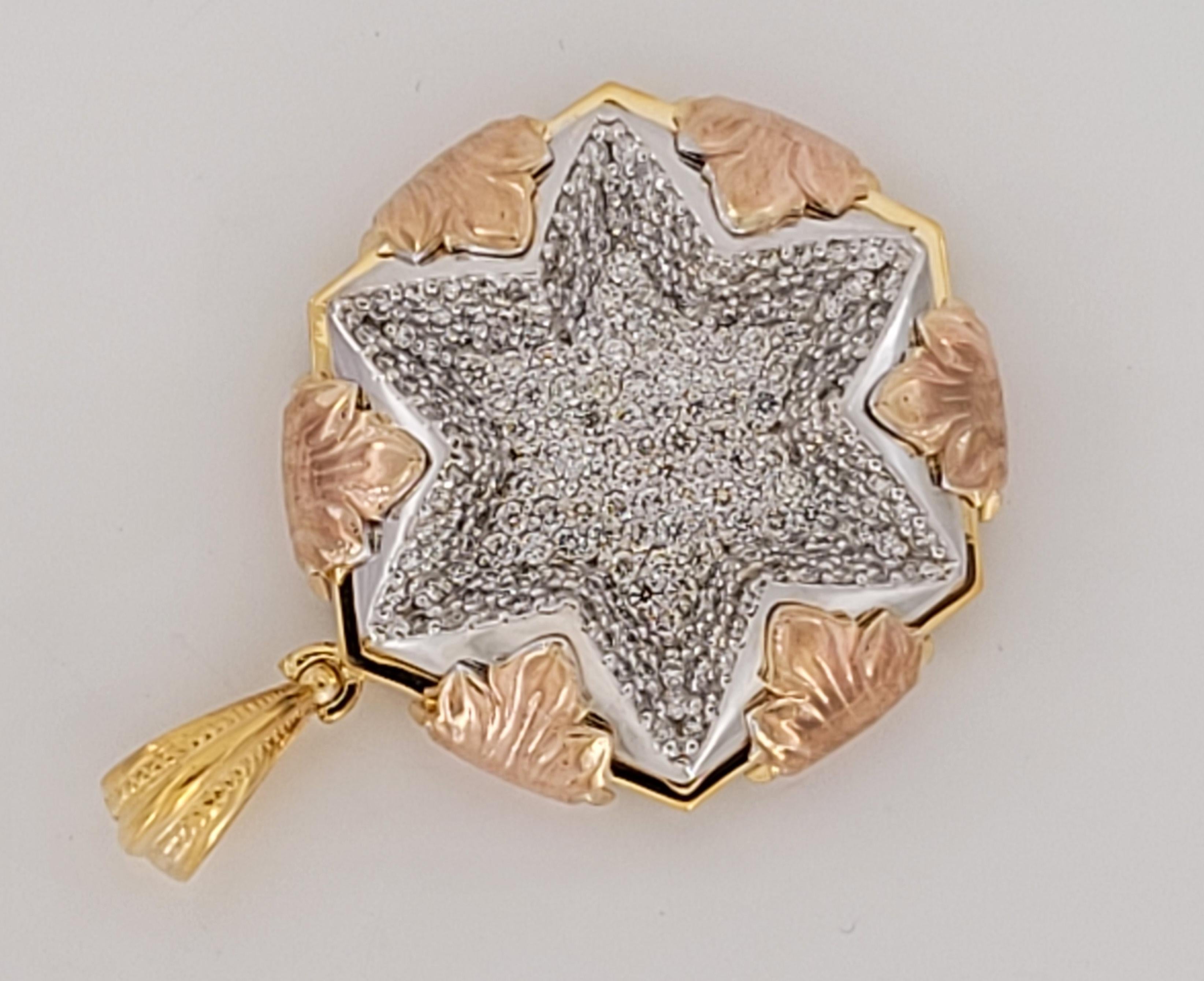 Diamond Star Of David in 14K Yellow Gold In New Condition For Sale In New York, NY