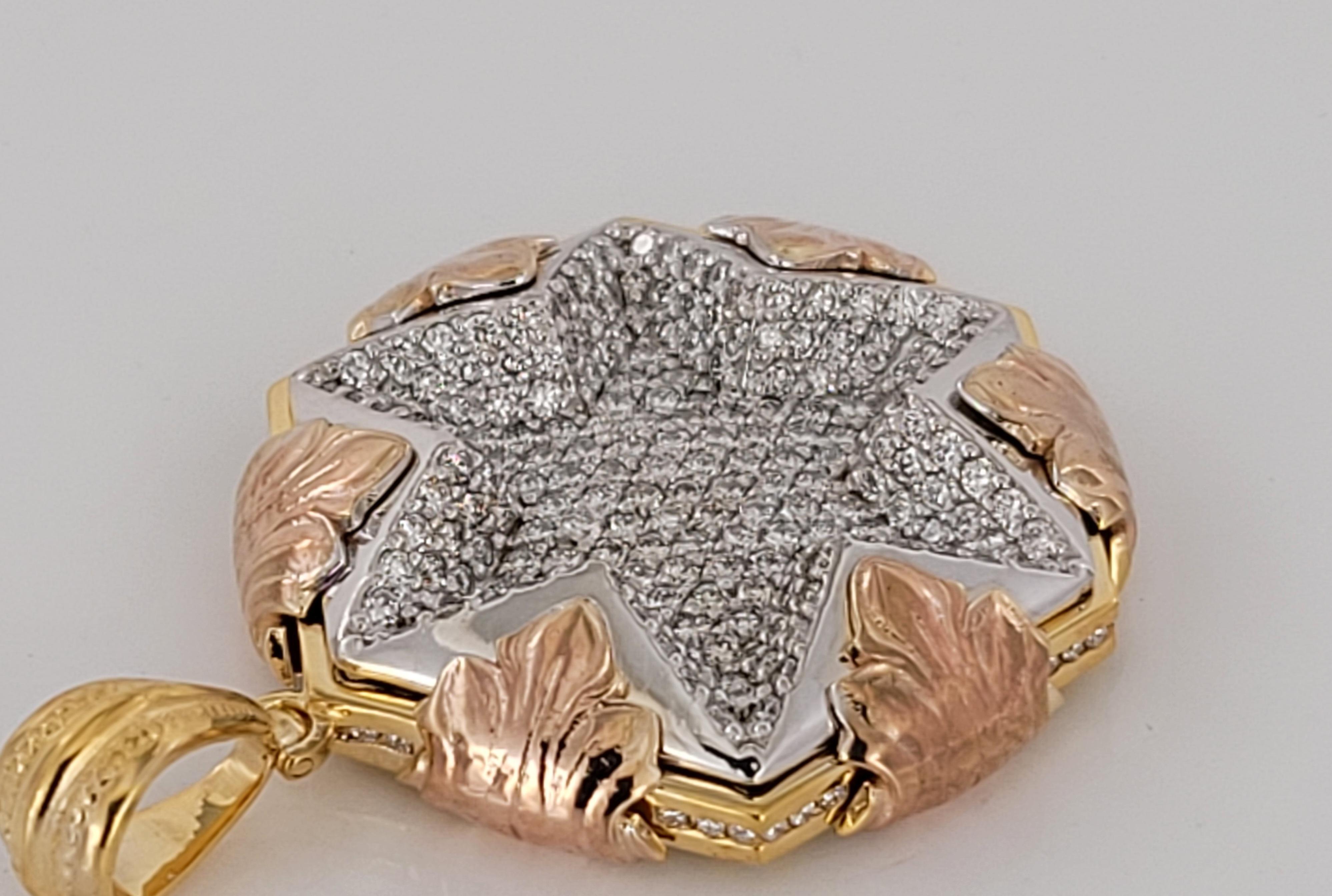 Women's or Men's Diamond Star Of David in 14K Yellow Gold For Sale