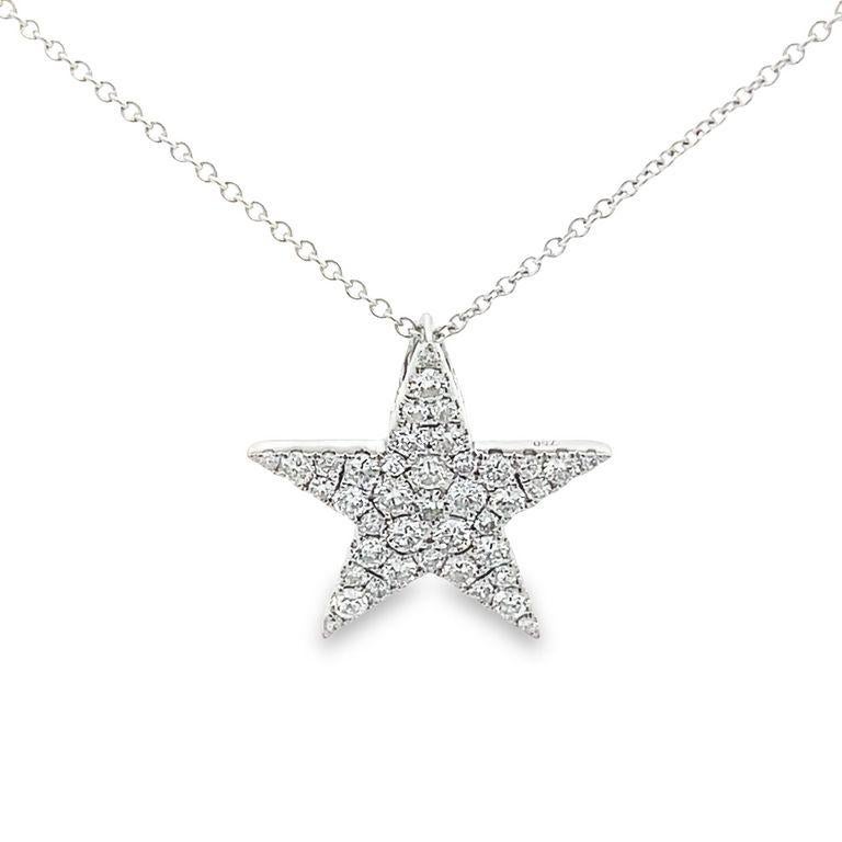Nous sommes ravis de vous présenter notre exquis collier pendentif étoile en diamant, conçu pour être une pièce intemporelle et élégante qui ajoutera la quantité parfaite d'éclat à n'importe quelle tenue. Cette pièce de joaillerie fine est